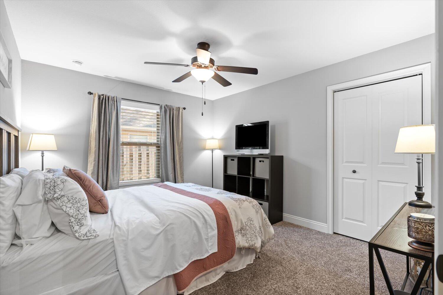 NAVARRE S/D 2ND ADDN - Residential