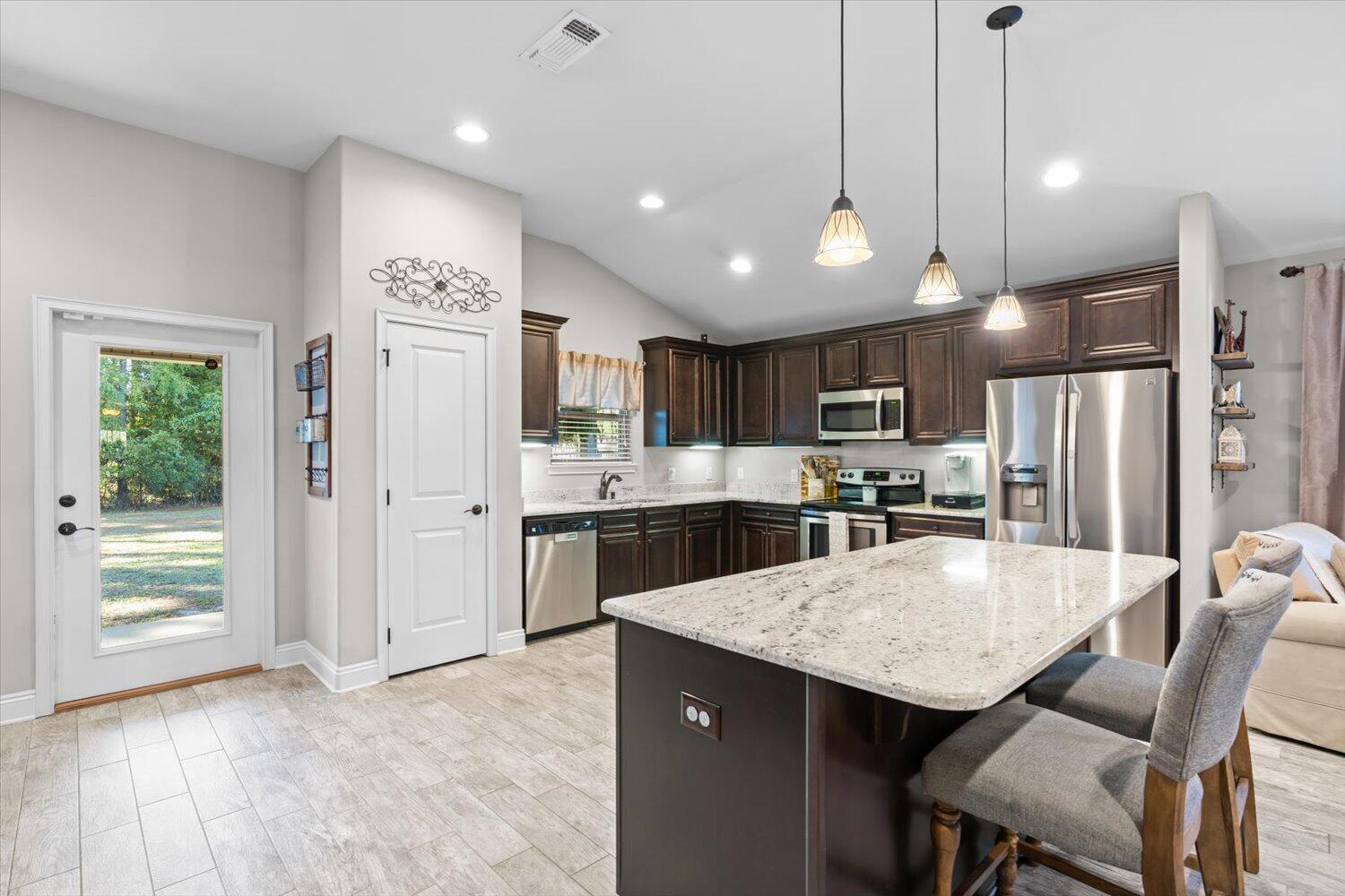 NAVARRE S/D 2ND ADDN - Residential