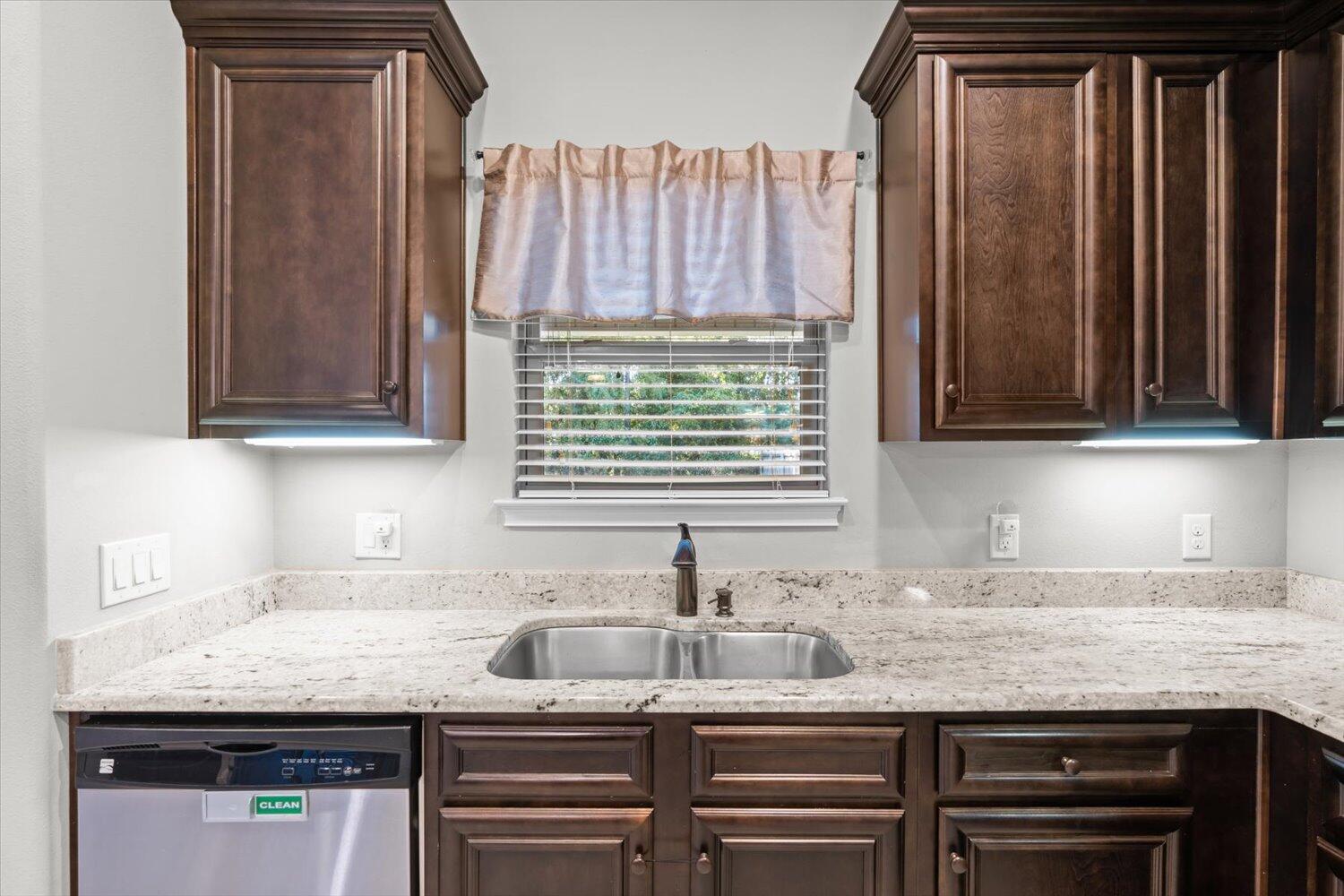 NAVARRE S/D 2ND ADDN - Residential