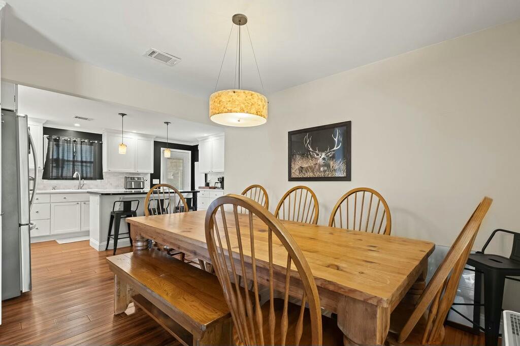 VALPARAISO PLAT 07 - Residential Lease