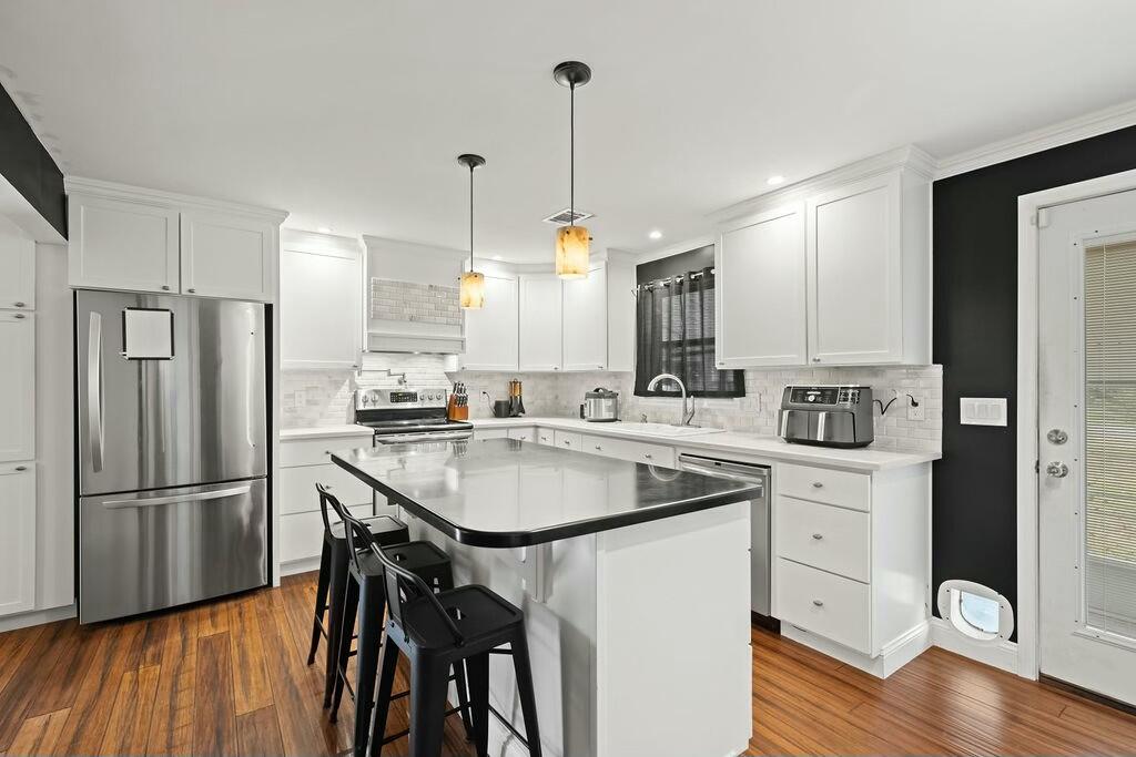 VALPARAISO PLAT 07 - Residential Lease