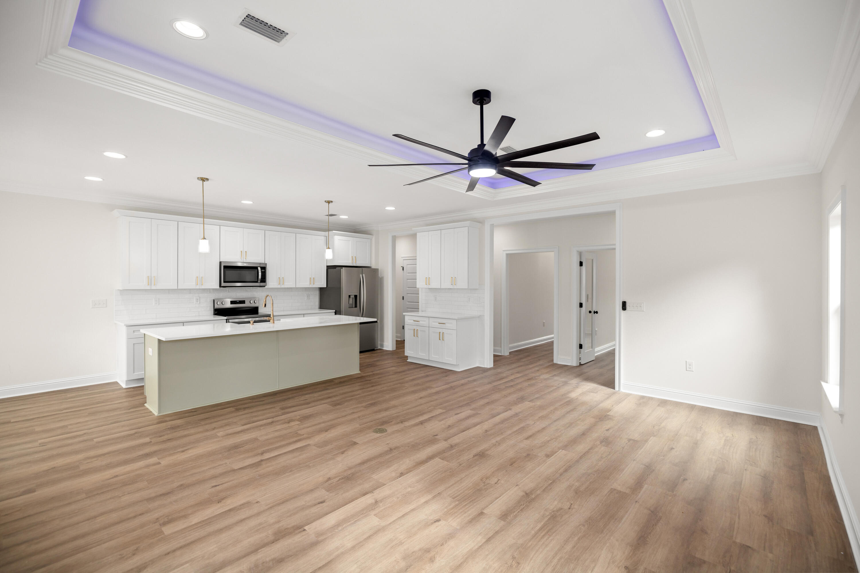 VILLA TASSO TOWN OF - Residential