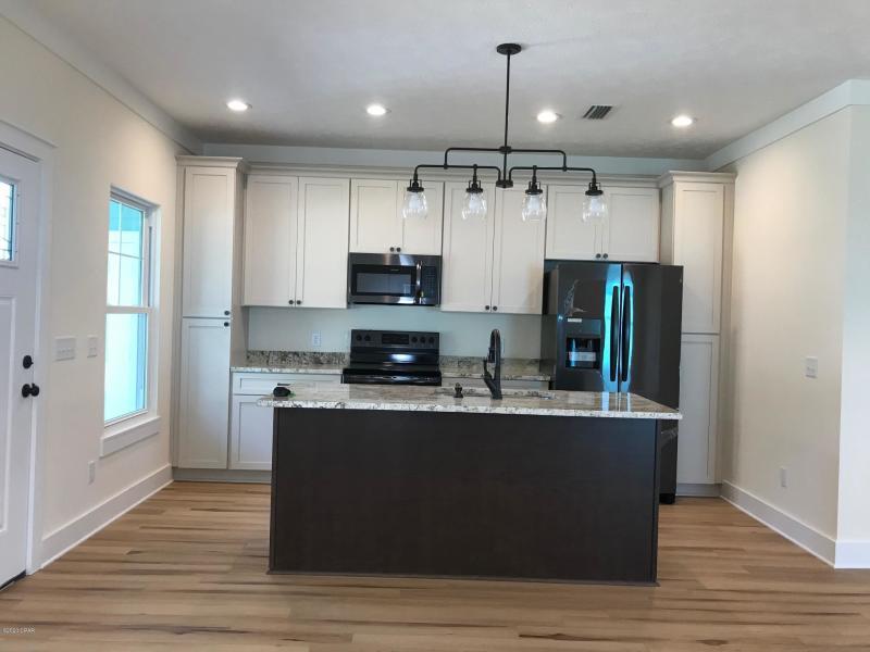 LAGUNA BEACH 7TH ADDN - Residential