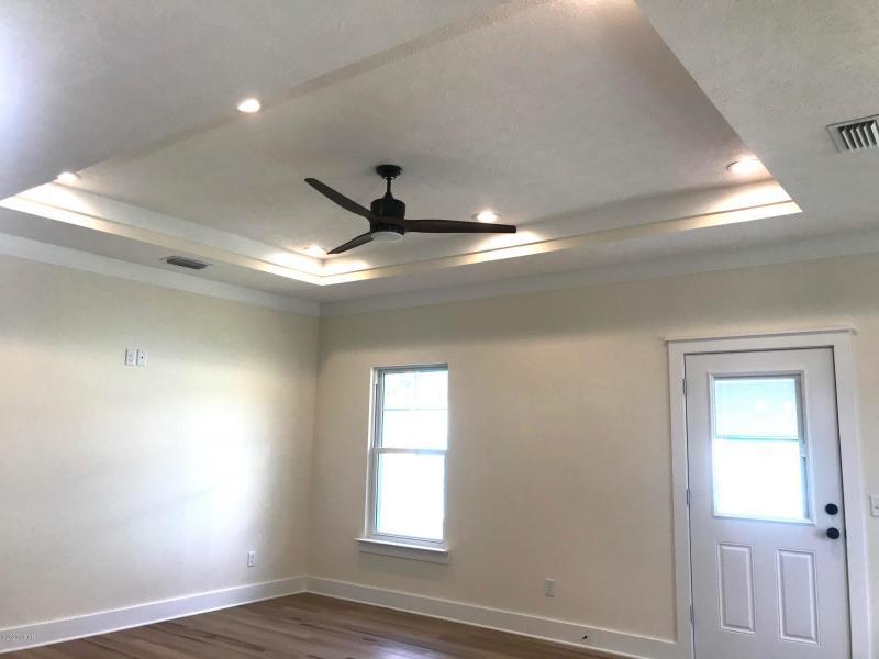 LAGUNA BEACH 7TH ADDN - Residential