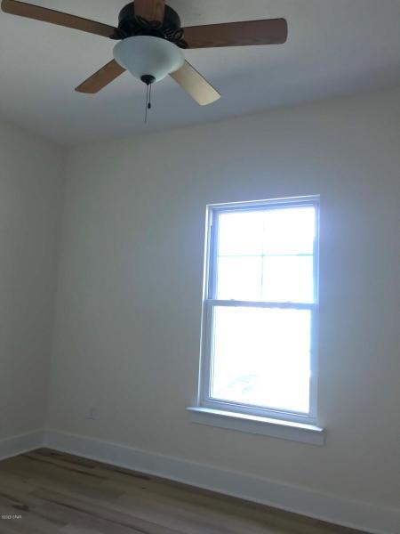 LAGUNA BEACH 7TH ADDN - Residential