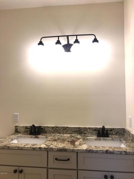 LAGUNA BEACH 7TH ADDN - Residential