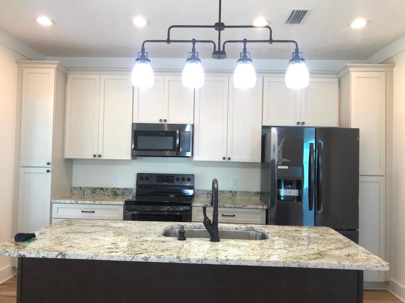 LAGUNA BEACH 7TH ADDN - Residential