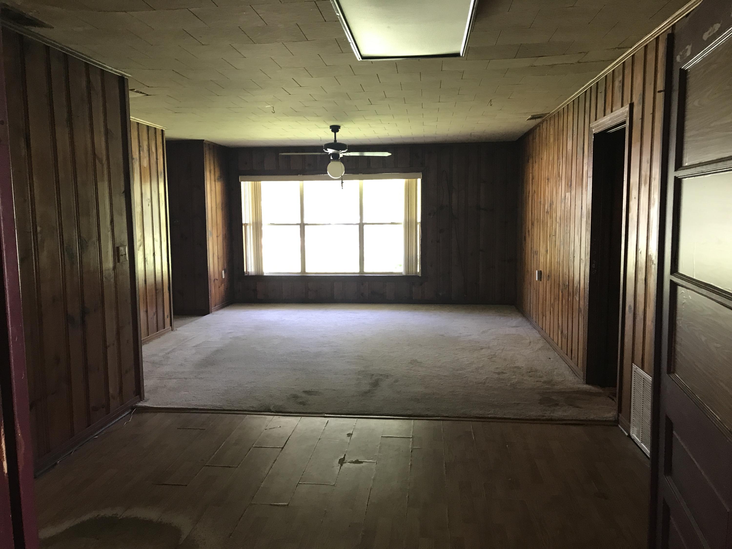 EDNEYS 2ND ADDN - Residential