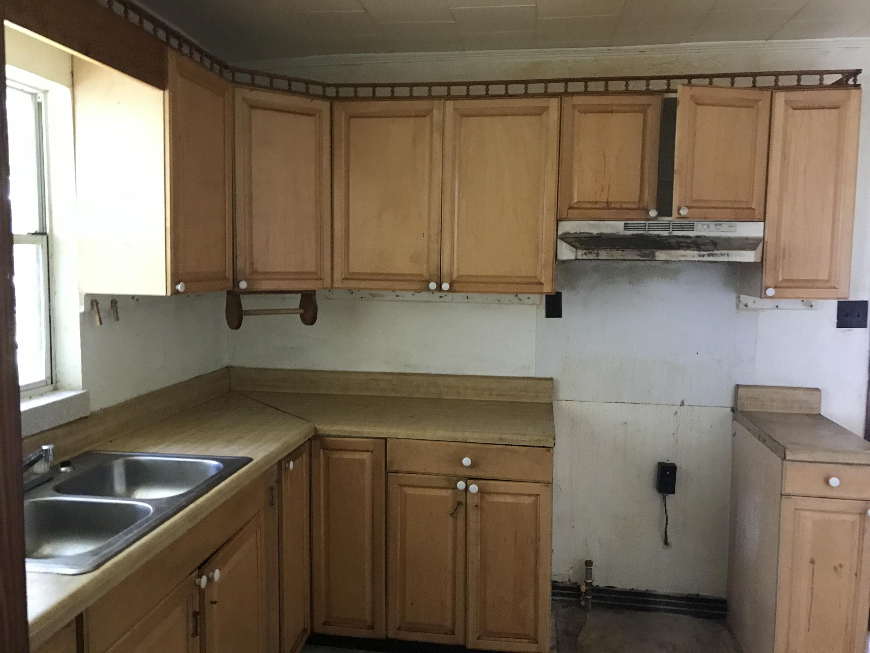 EDNEYS 2ND ADDN - Residential