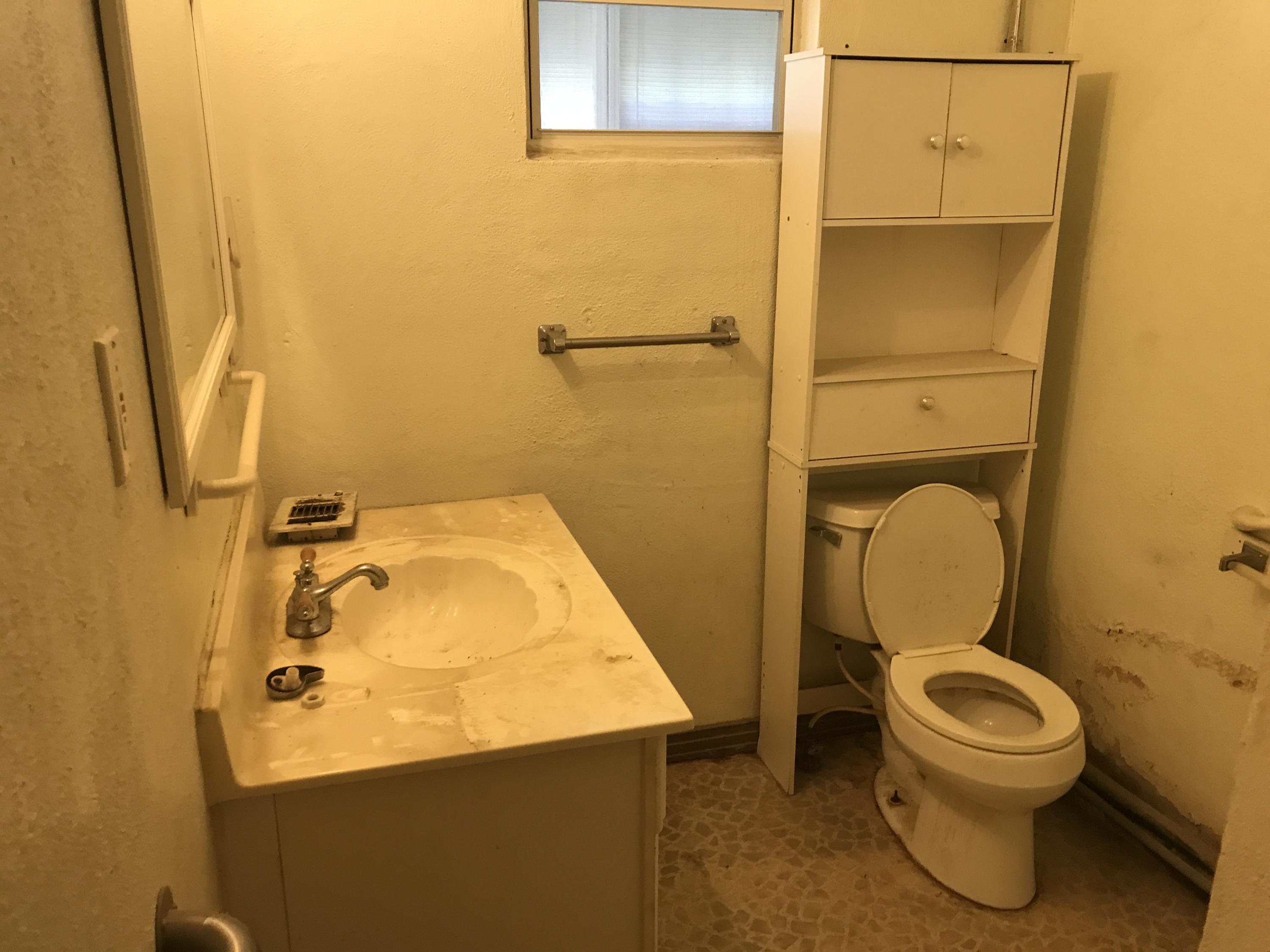 EDNEYS 2ND ADDN - Residential