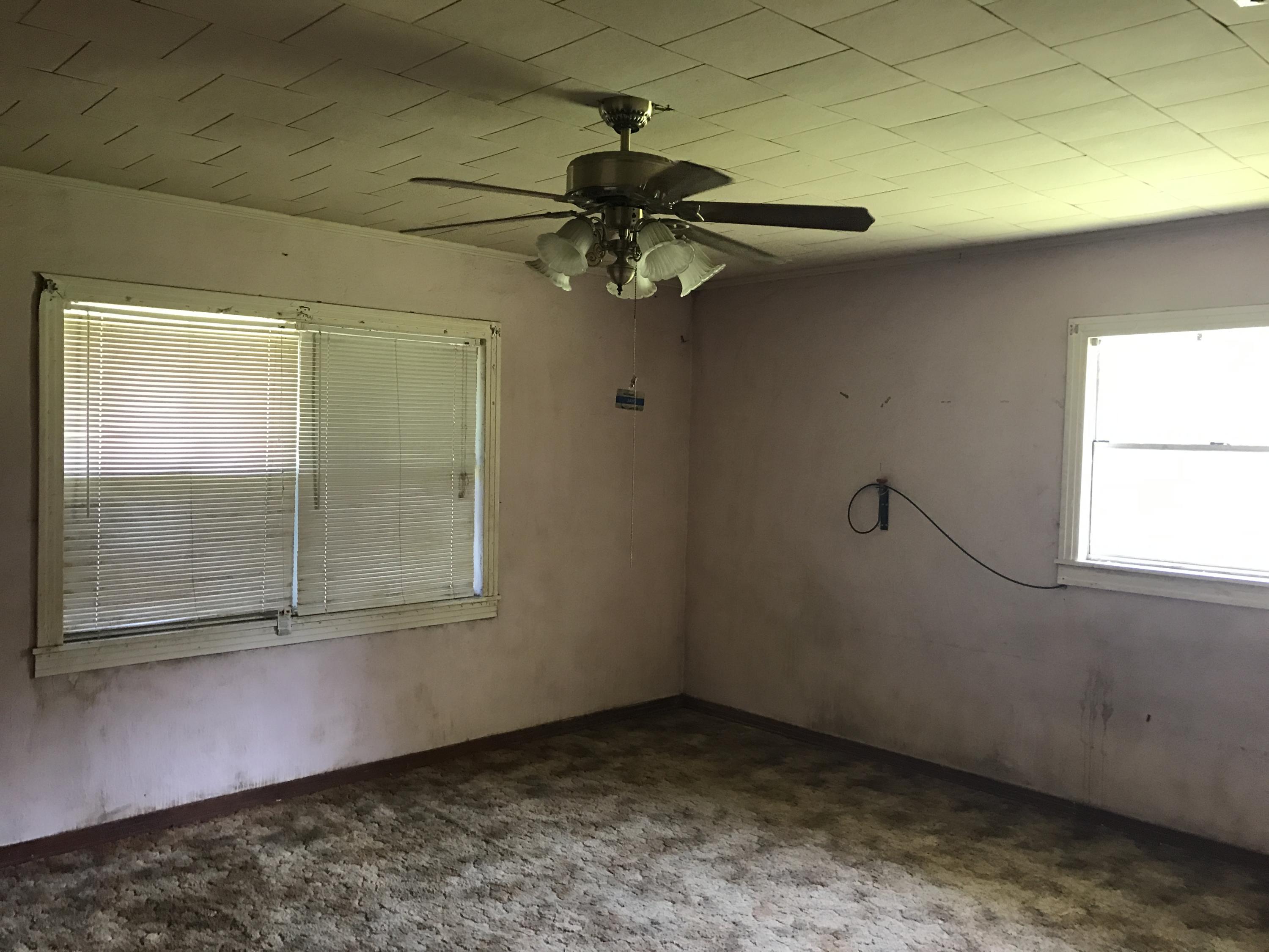 EDNEYS 2ND ADDN - Residential