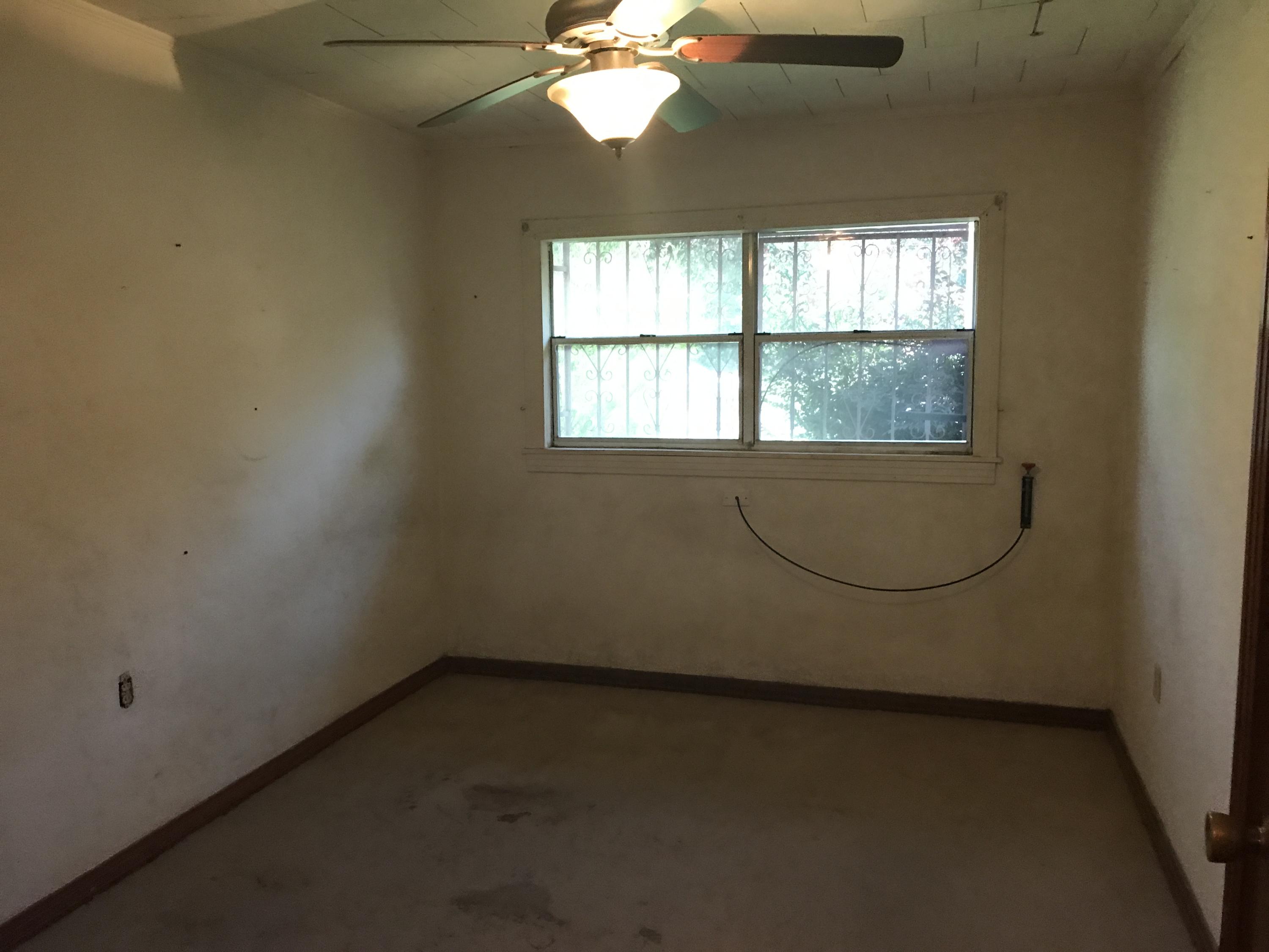 EDNEYS 2ND ADDN - Residential