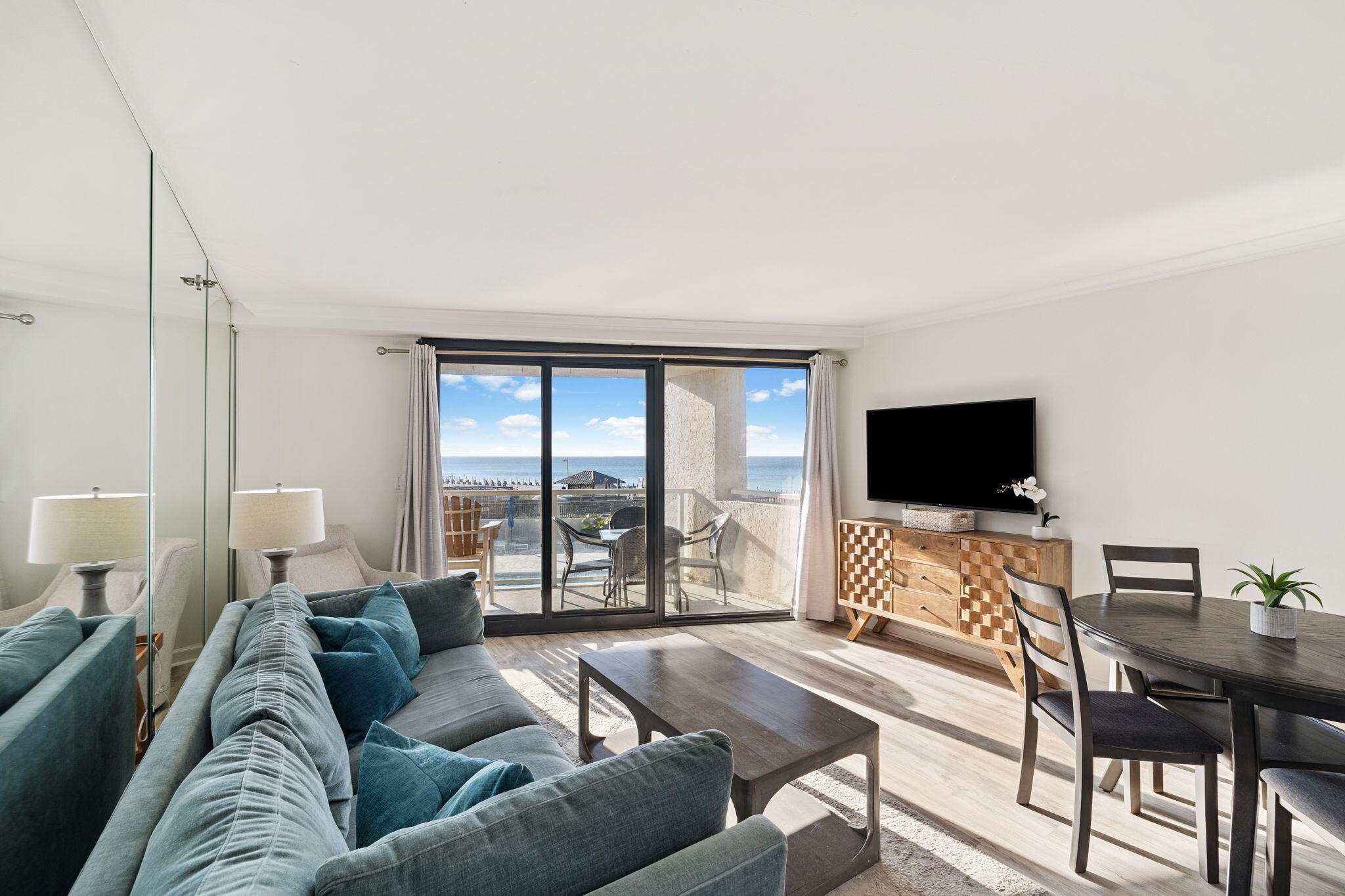 BEACHSIDE TWO - Residential