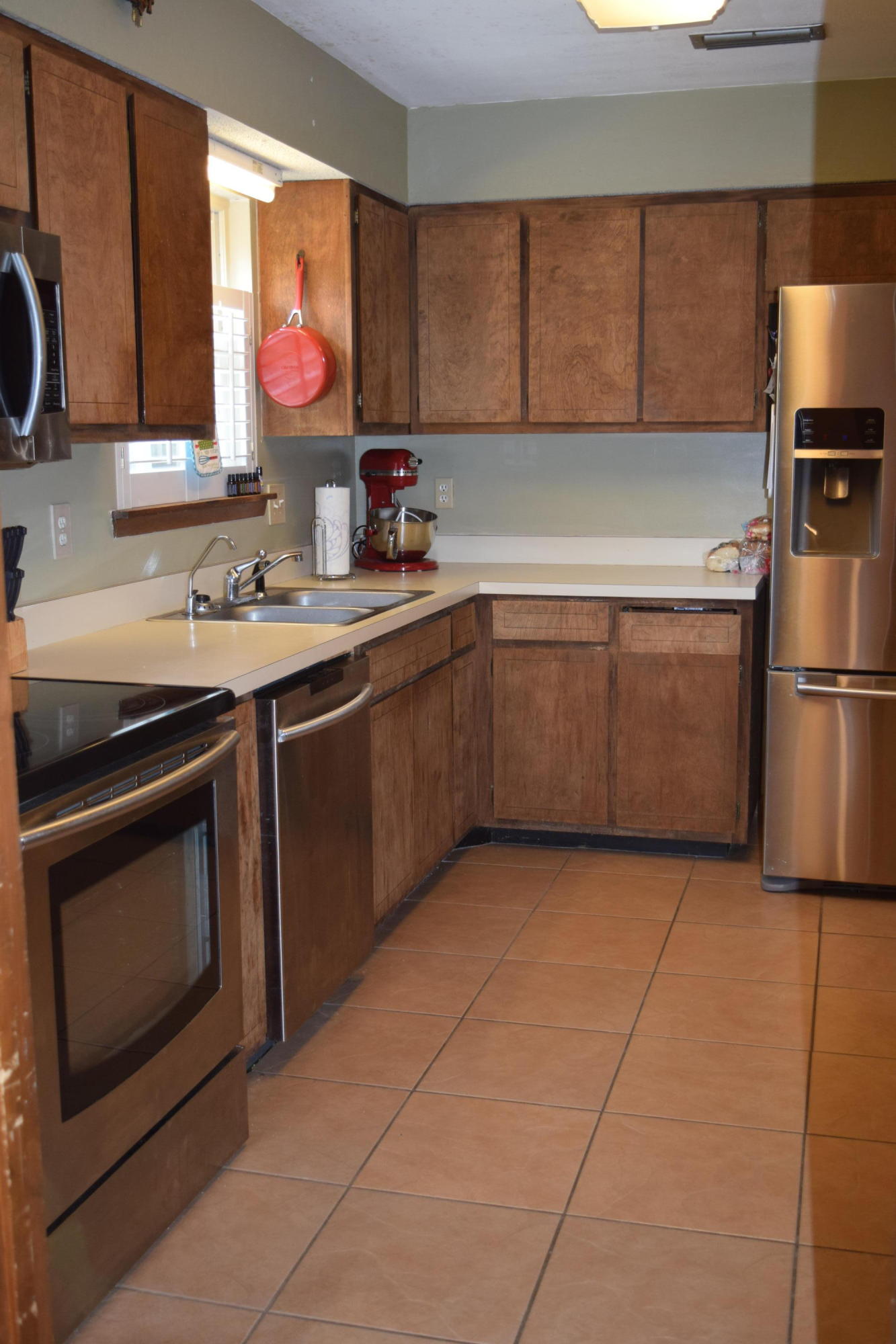 BAYWOOD ESTATES - Residential