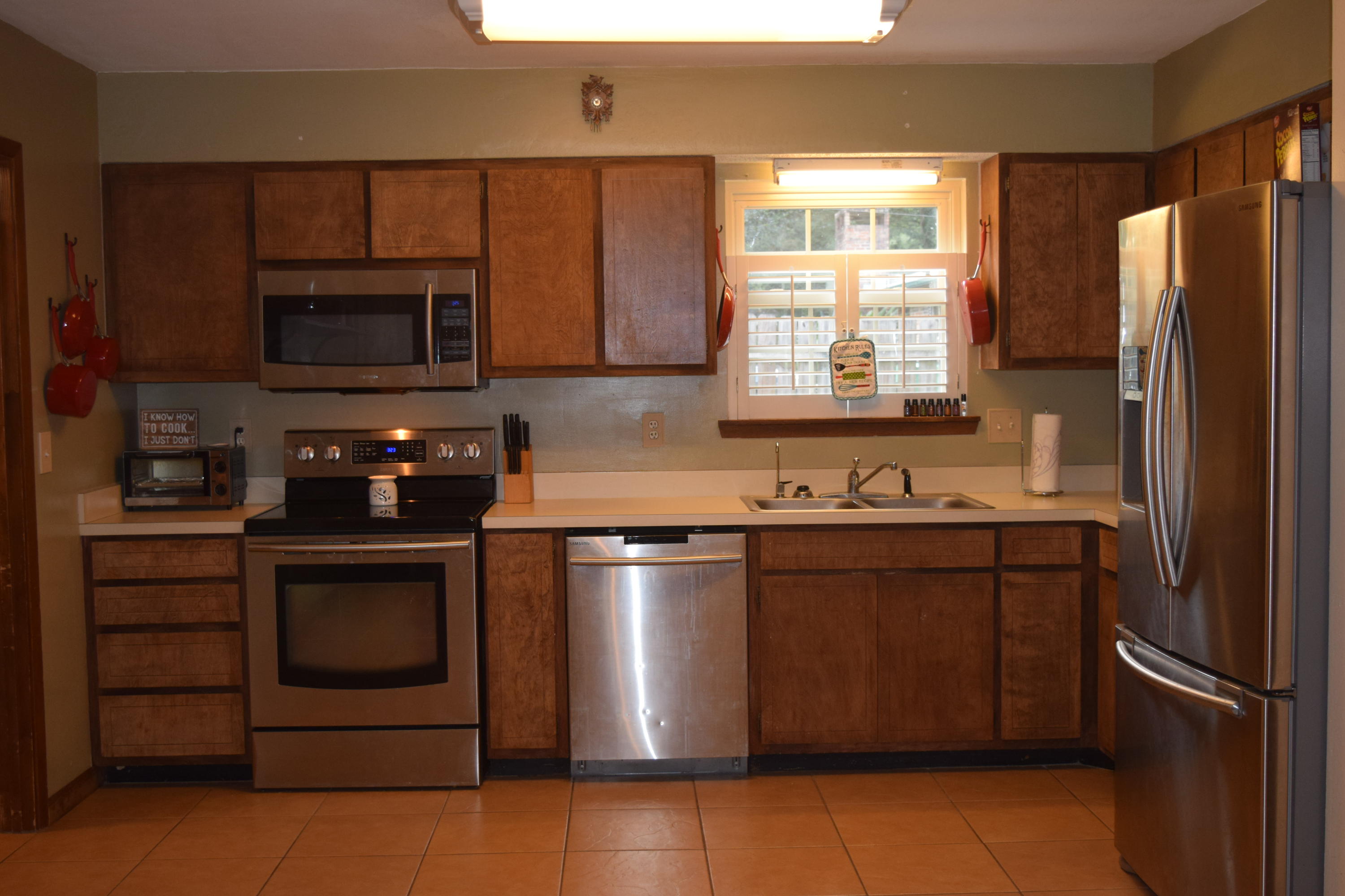 BAYWOOD ESTATES - Residential