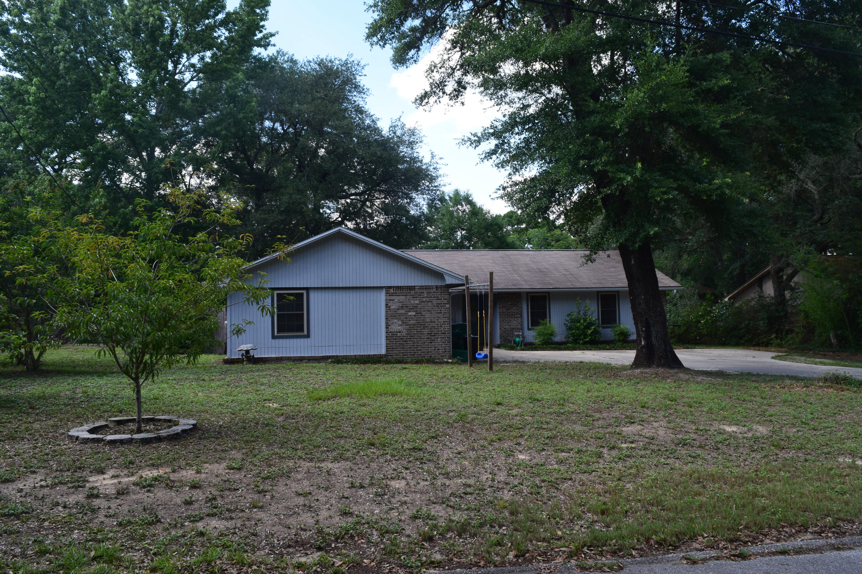 BAYWOOD ESTATES - Residential