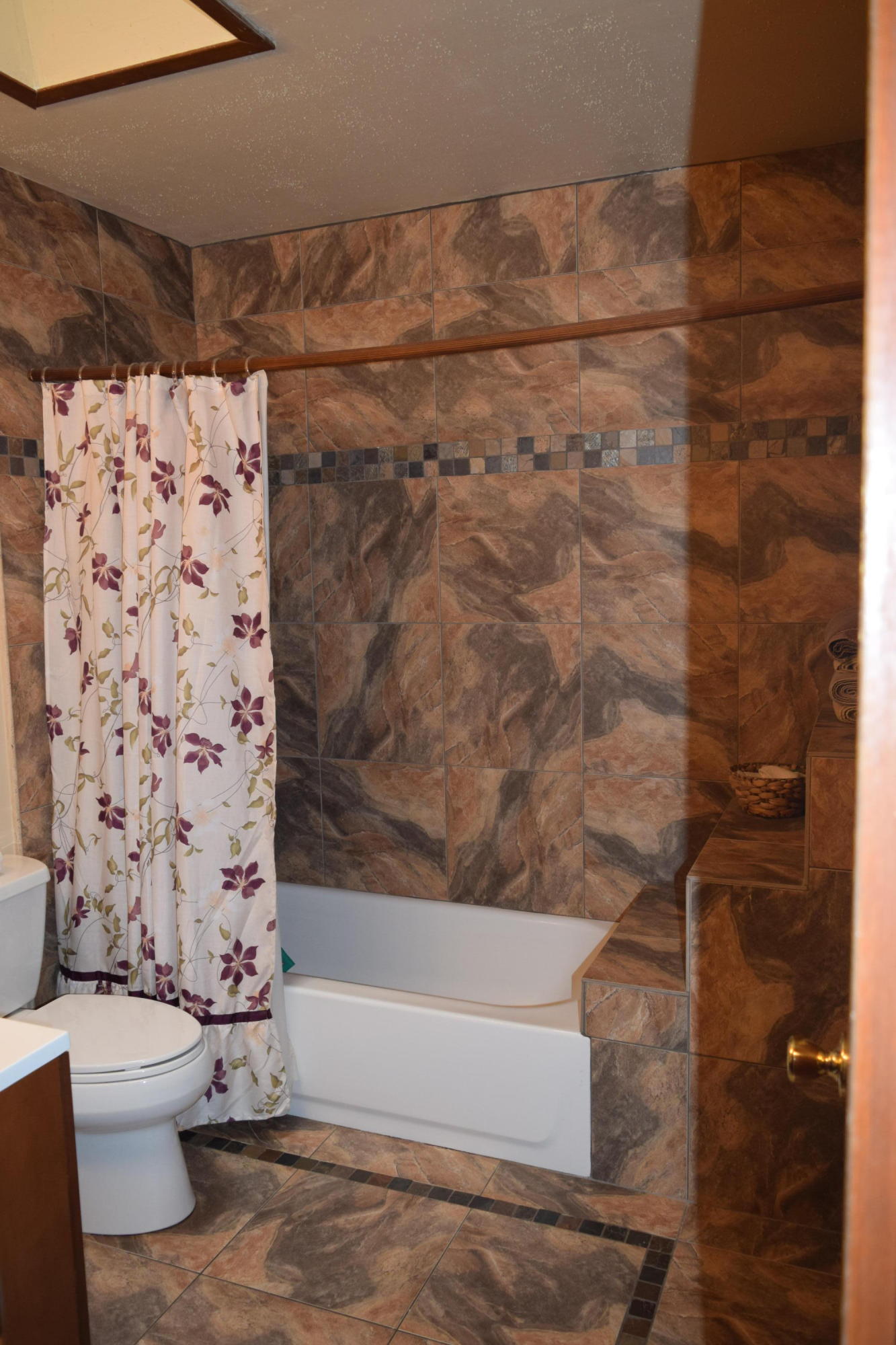 BAYWOOD ESTATES - Residential