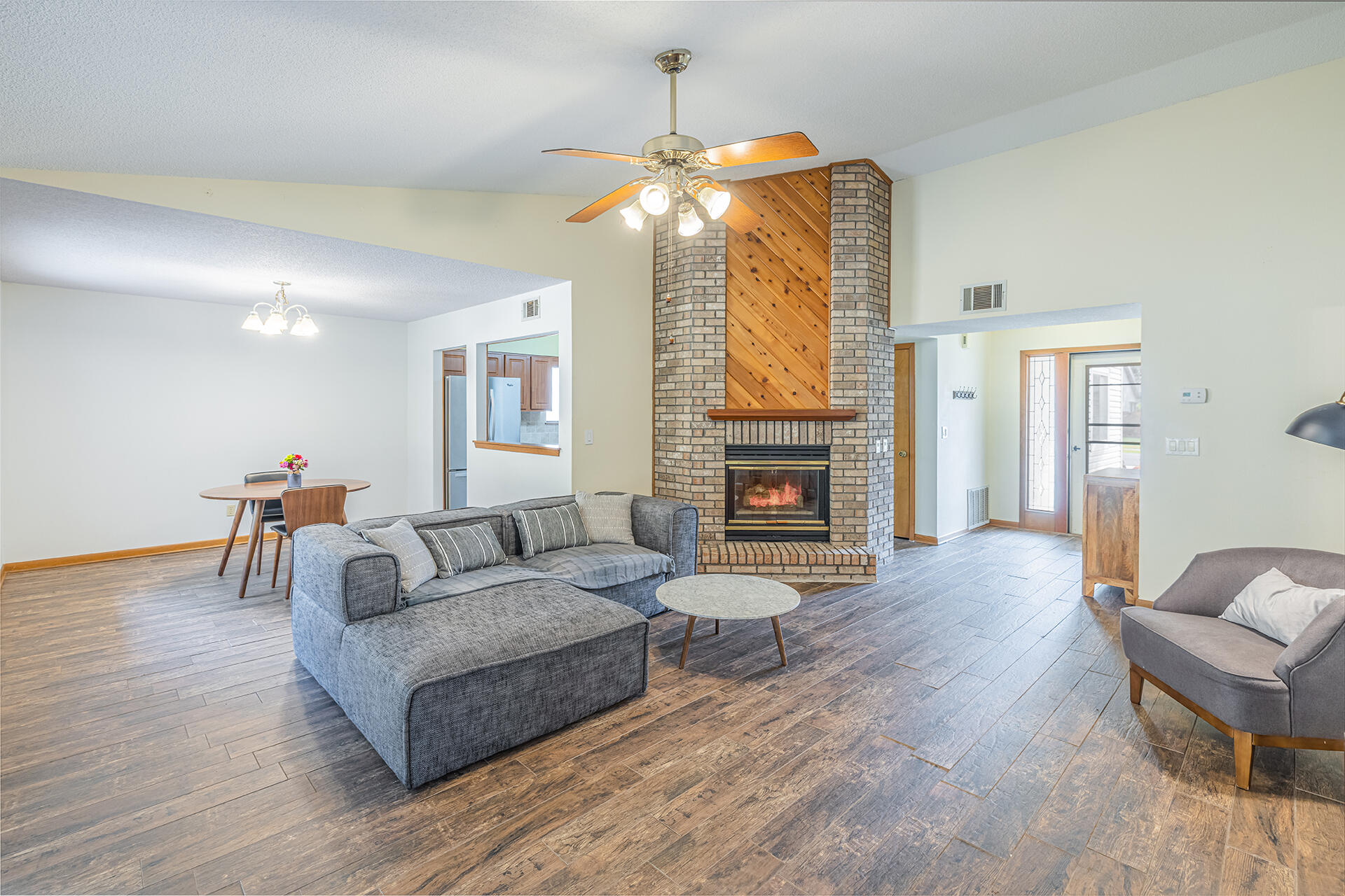 CEDAR RIDGE PH 9 - Residential