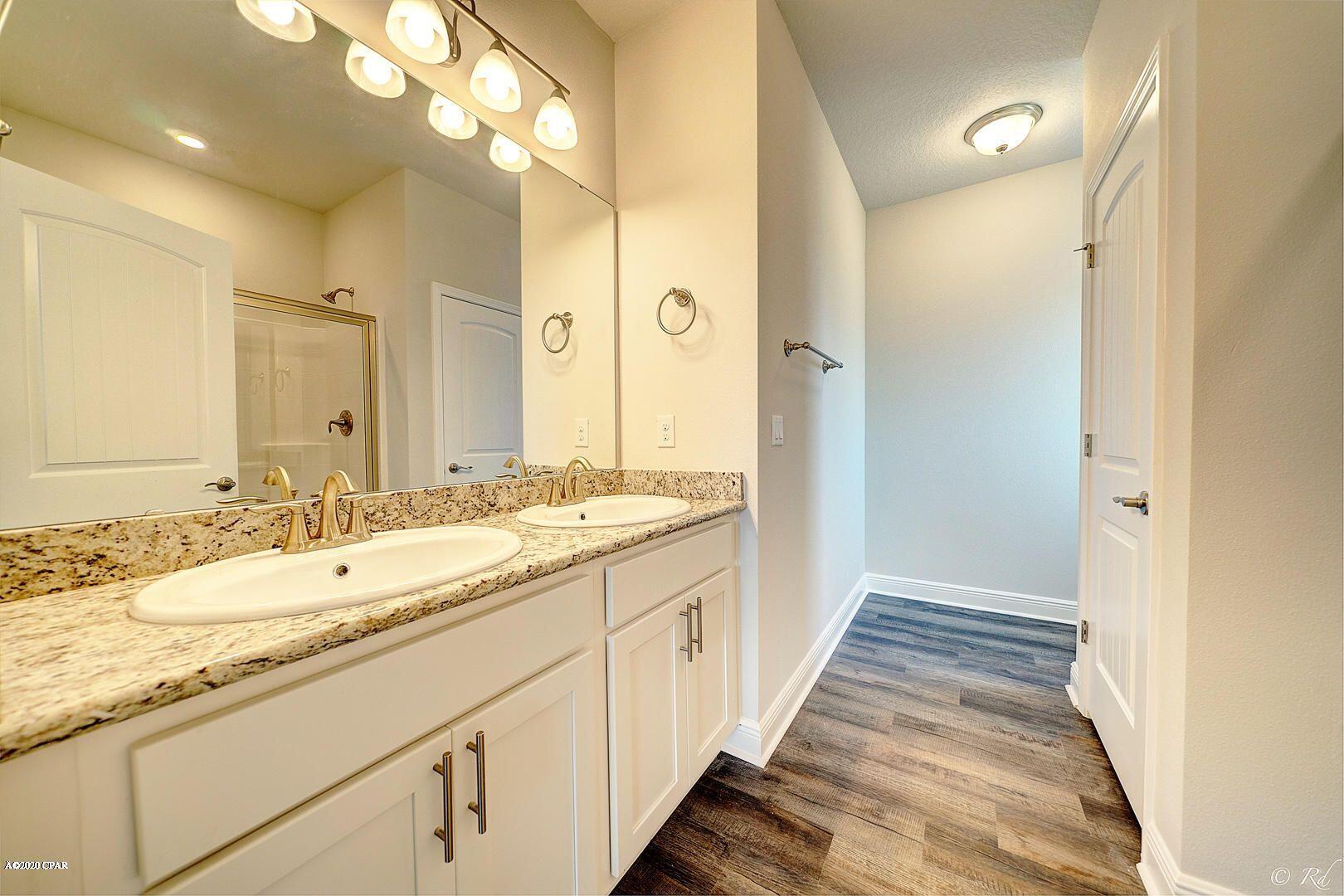 RIVERWALK PH I - Residential