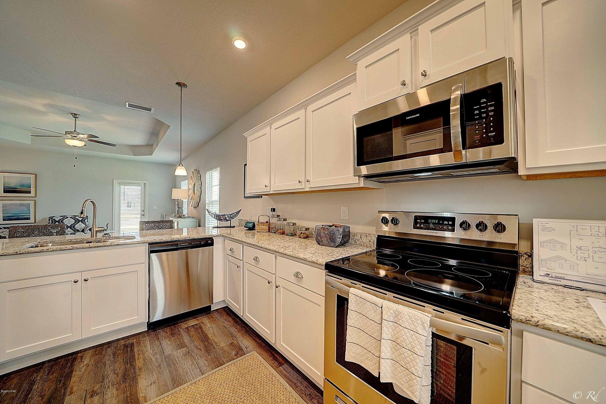 RIVERWALK PH I - Residential