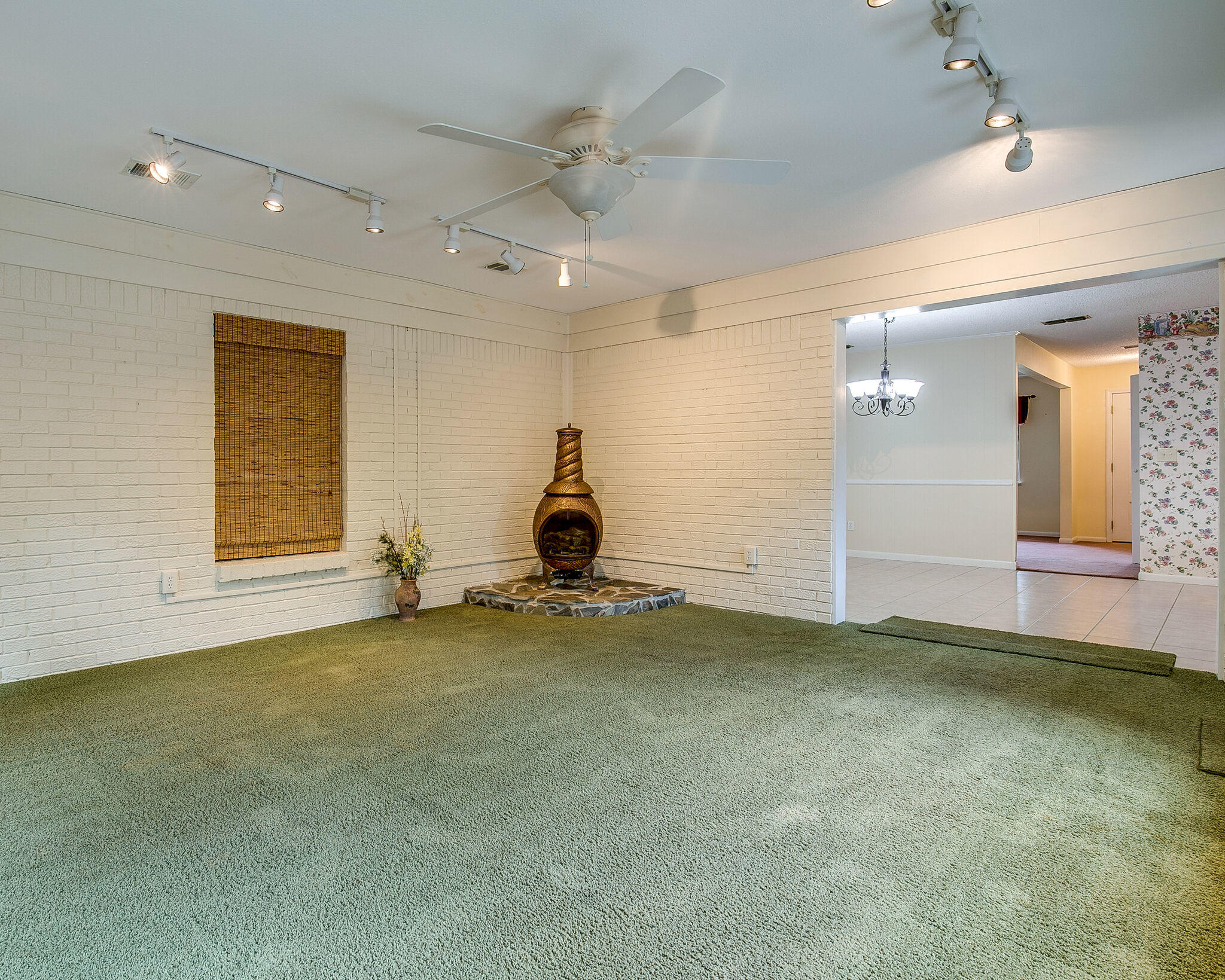 PALM,PINEWD,PARADISE - Residential