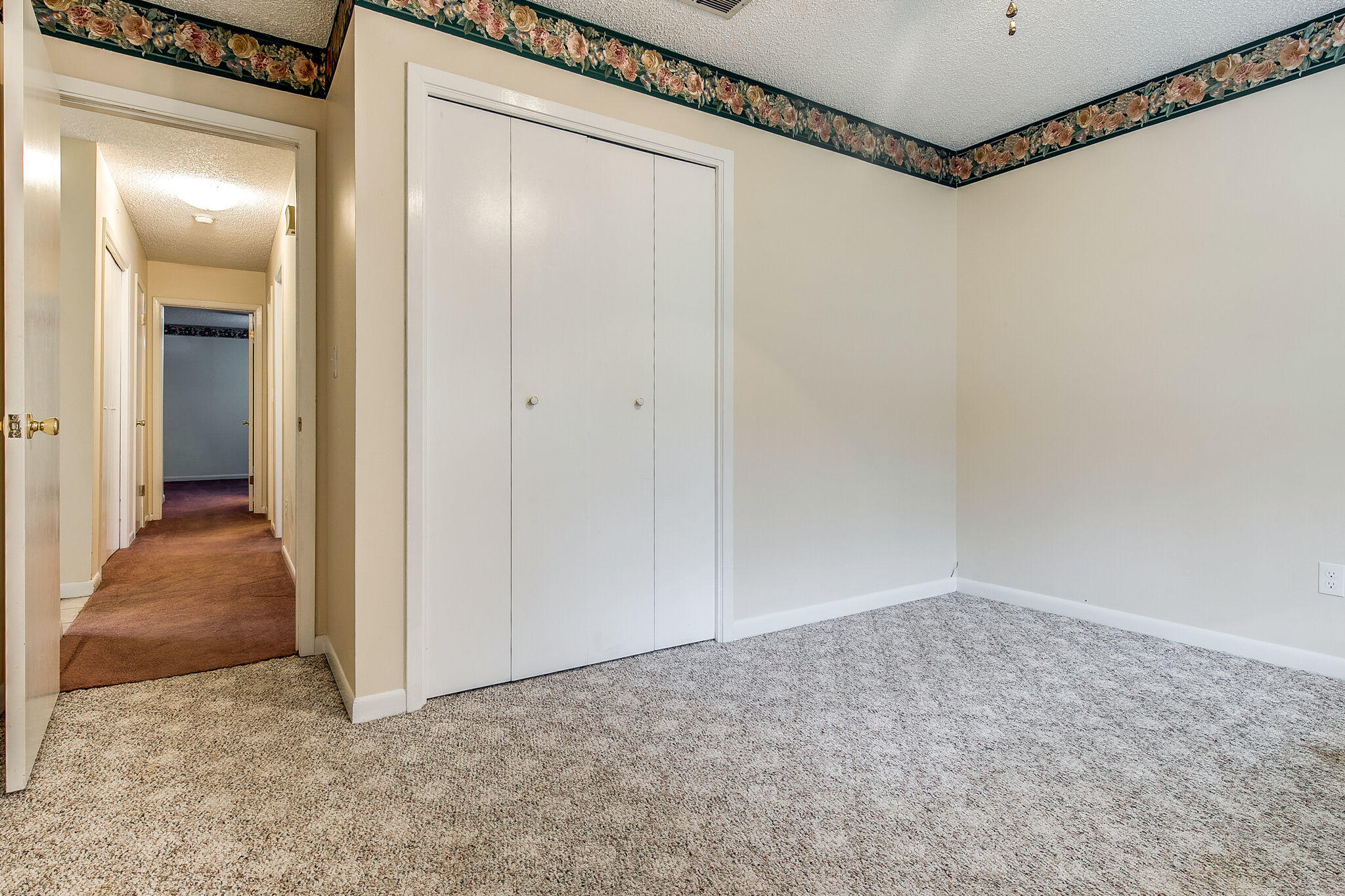 PALM,PINEWD,PARADISE - Residential