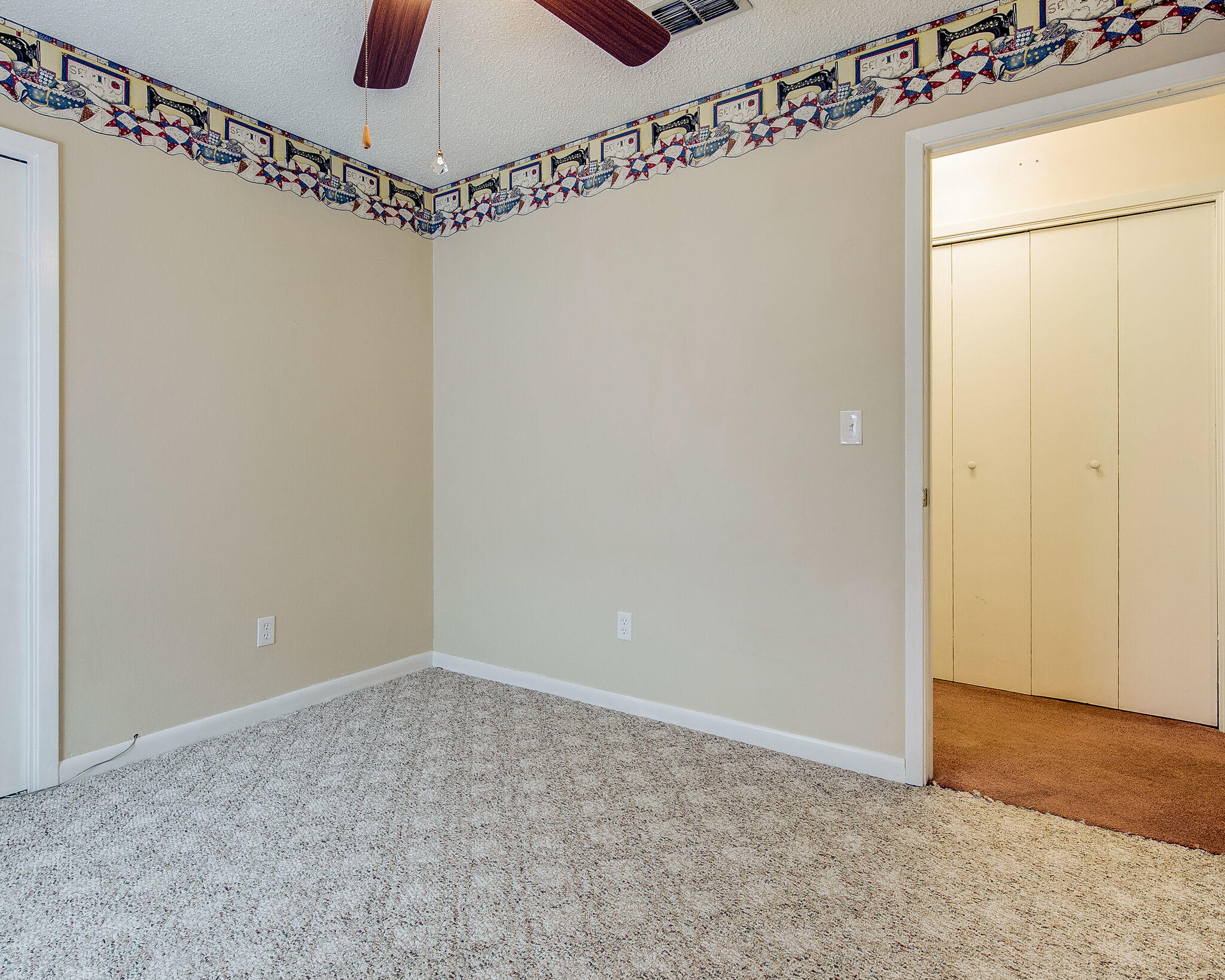 PALM,PINEWD,PARADISE - Residential