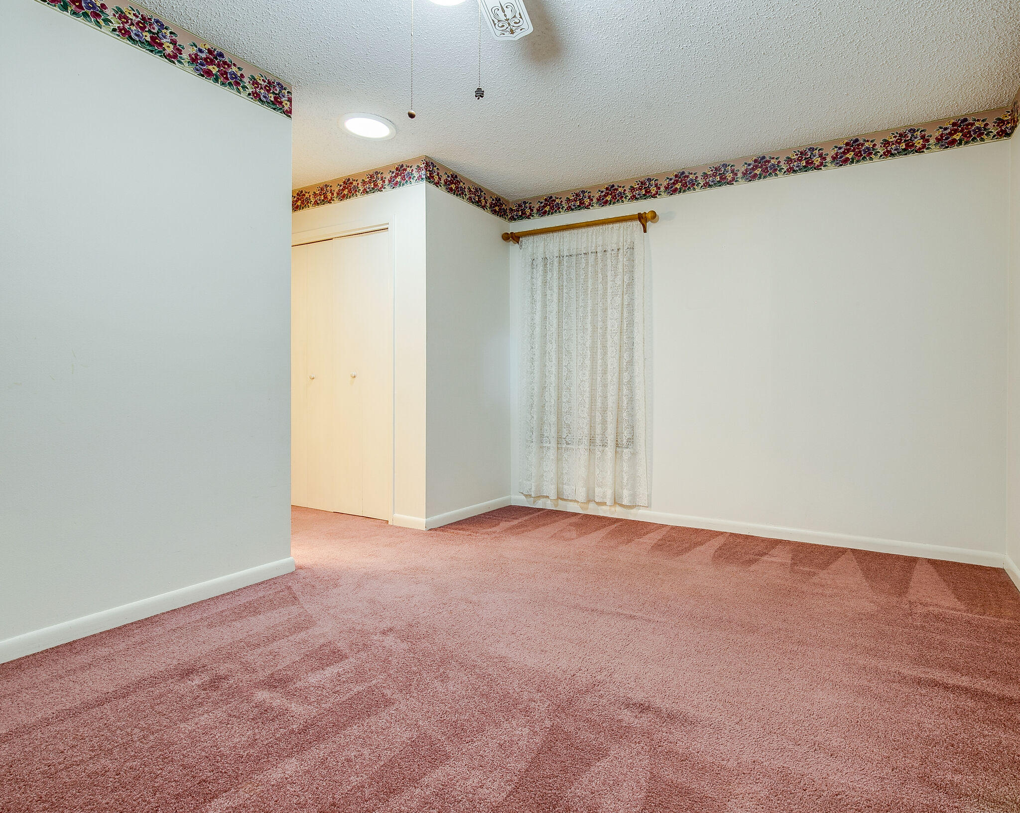 PALM,PINEWD,PARADISE - Residential