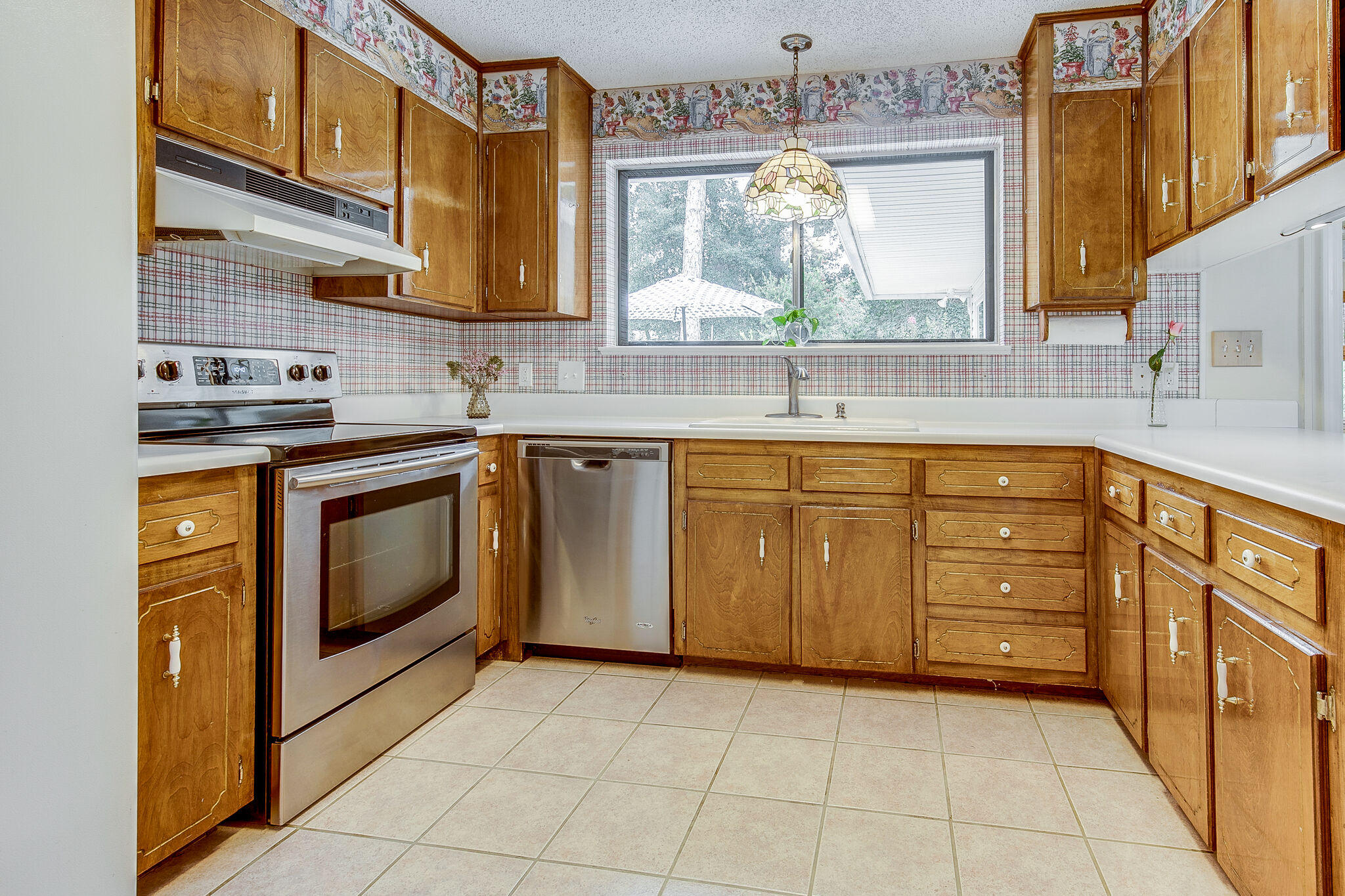 PALM,PINEWD,PARADISE - Residential