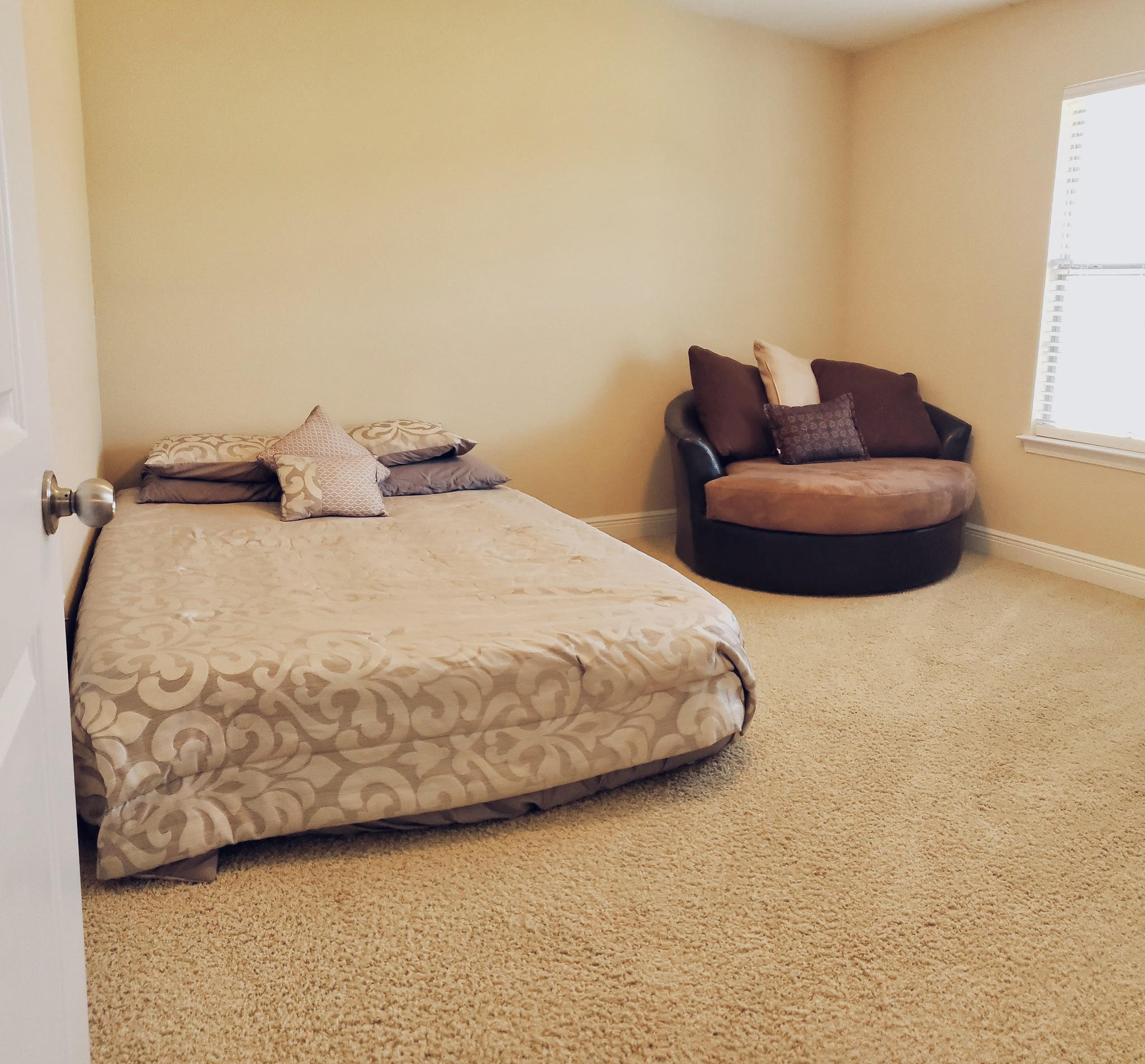 CARDINAL ESTATES - Residential