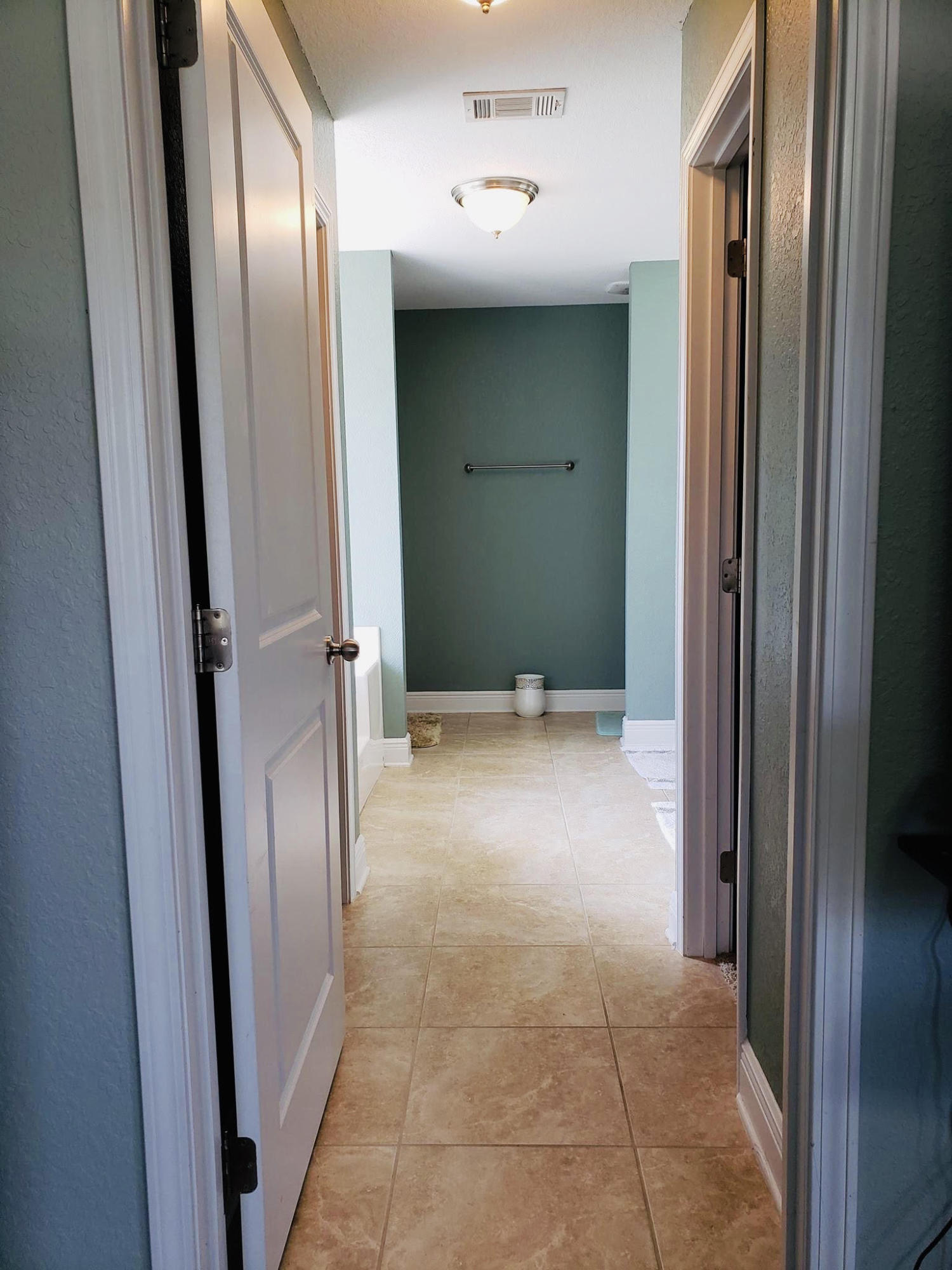 CARDINAL ESTATES - Residential