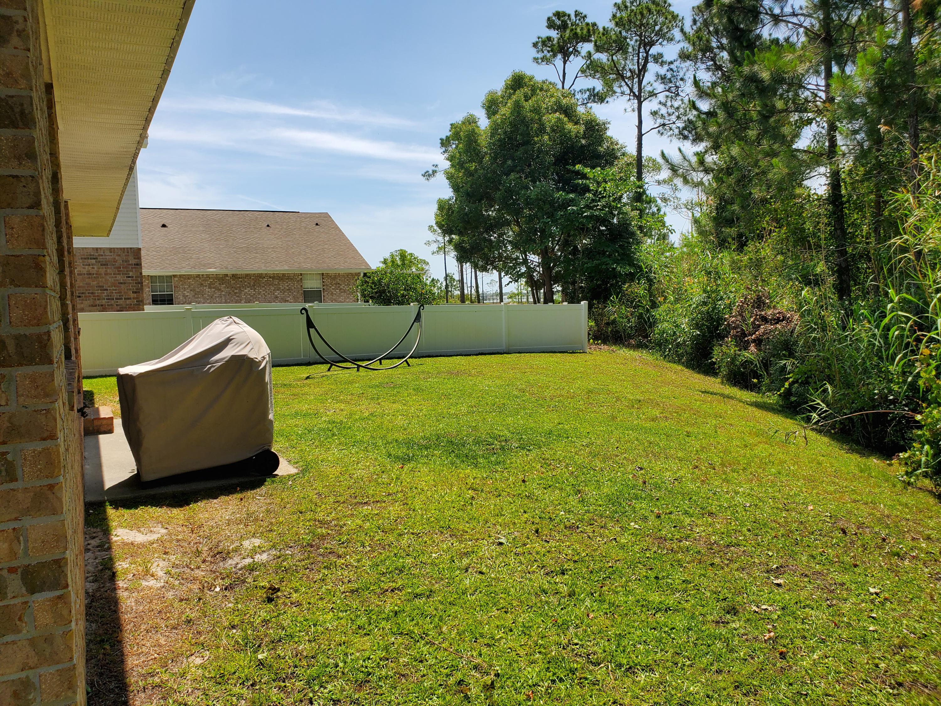 MARSH HARBOR - Residential