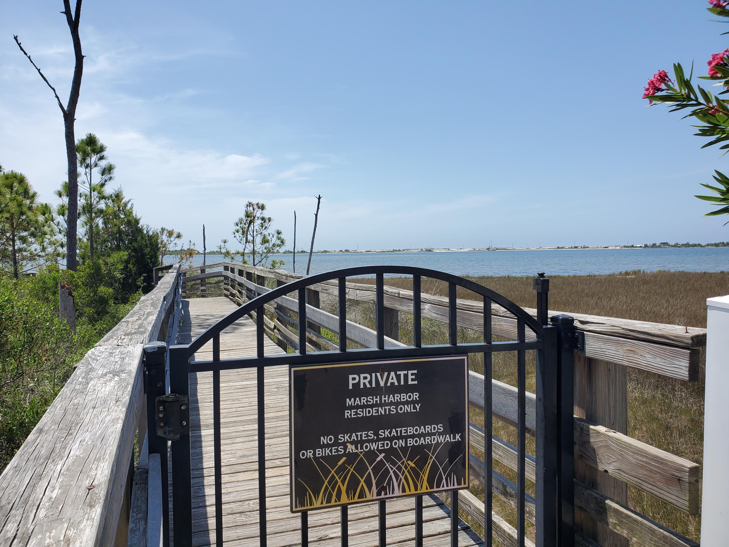 MARSH HARBOR - Residential