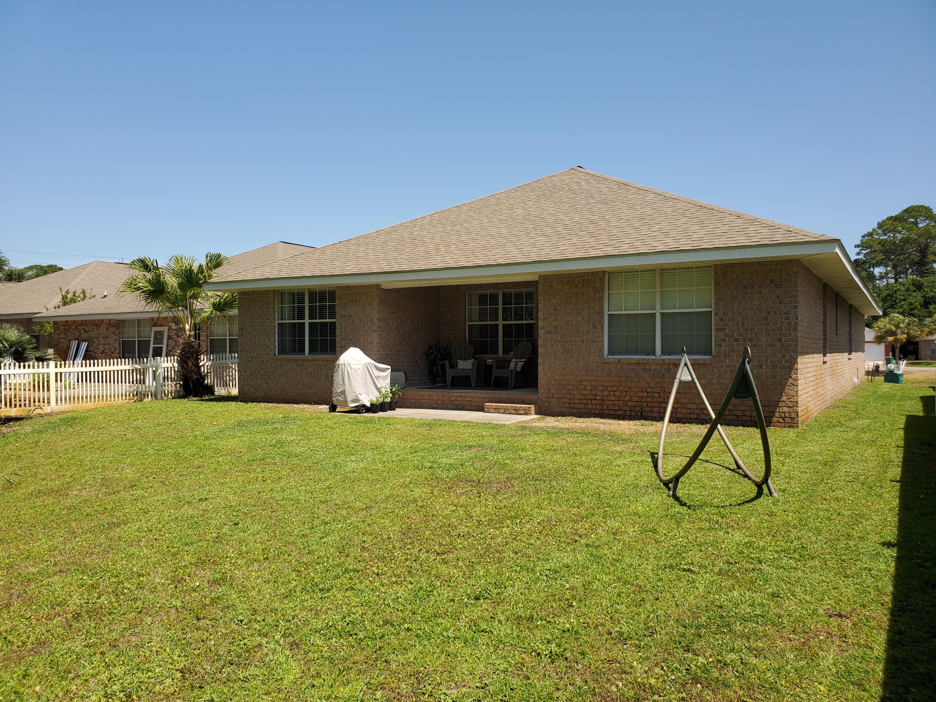 MARSH HARBOR - Residential