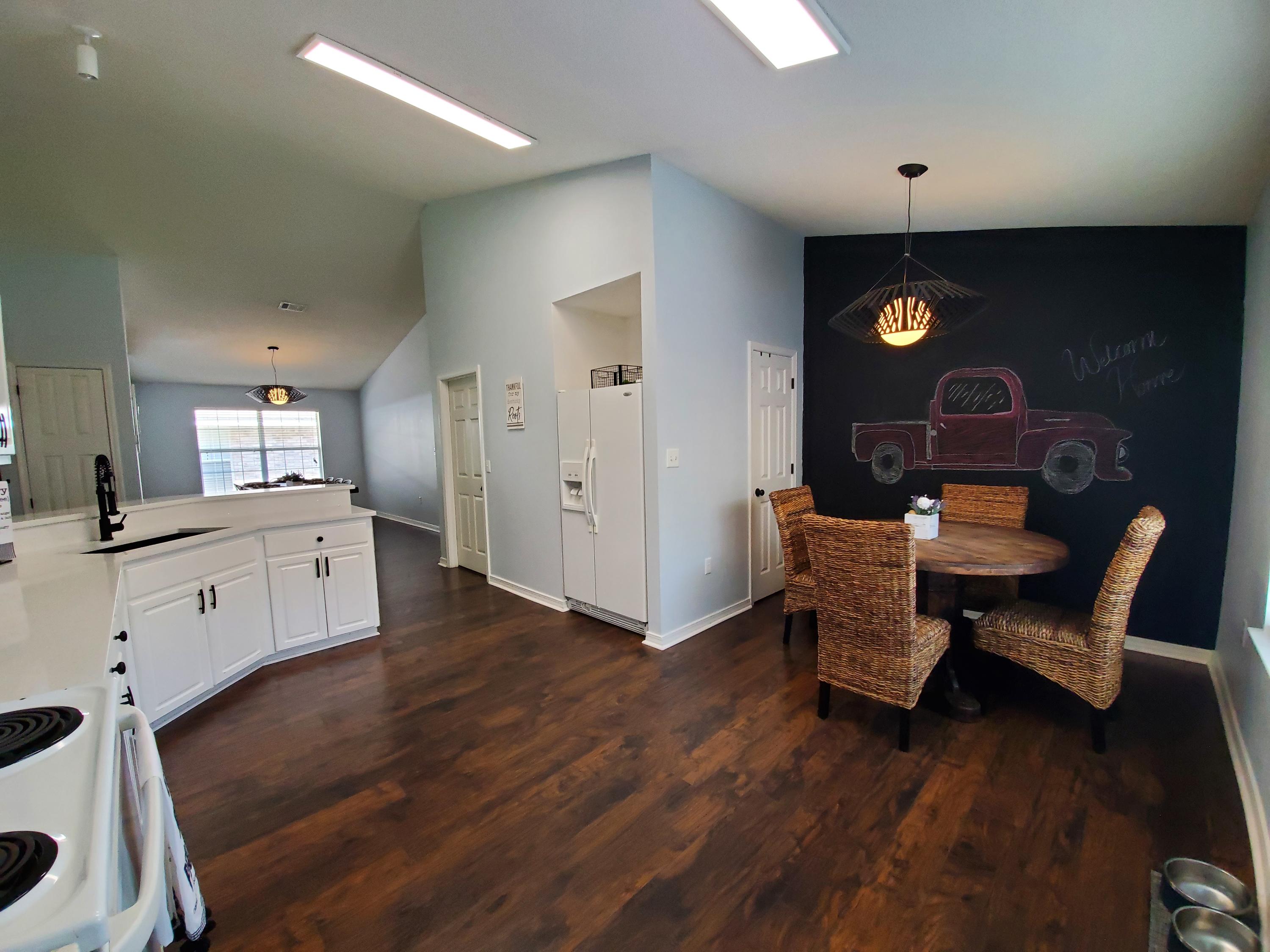 MARSH HARBOR - Residential