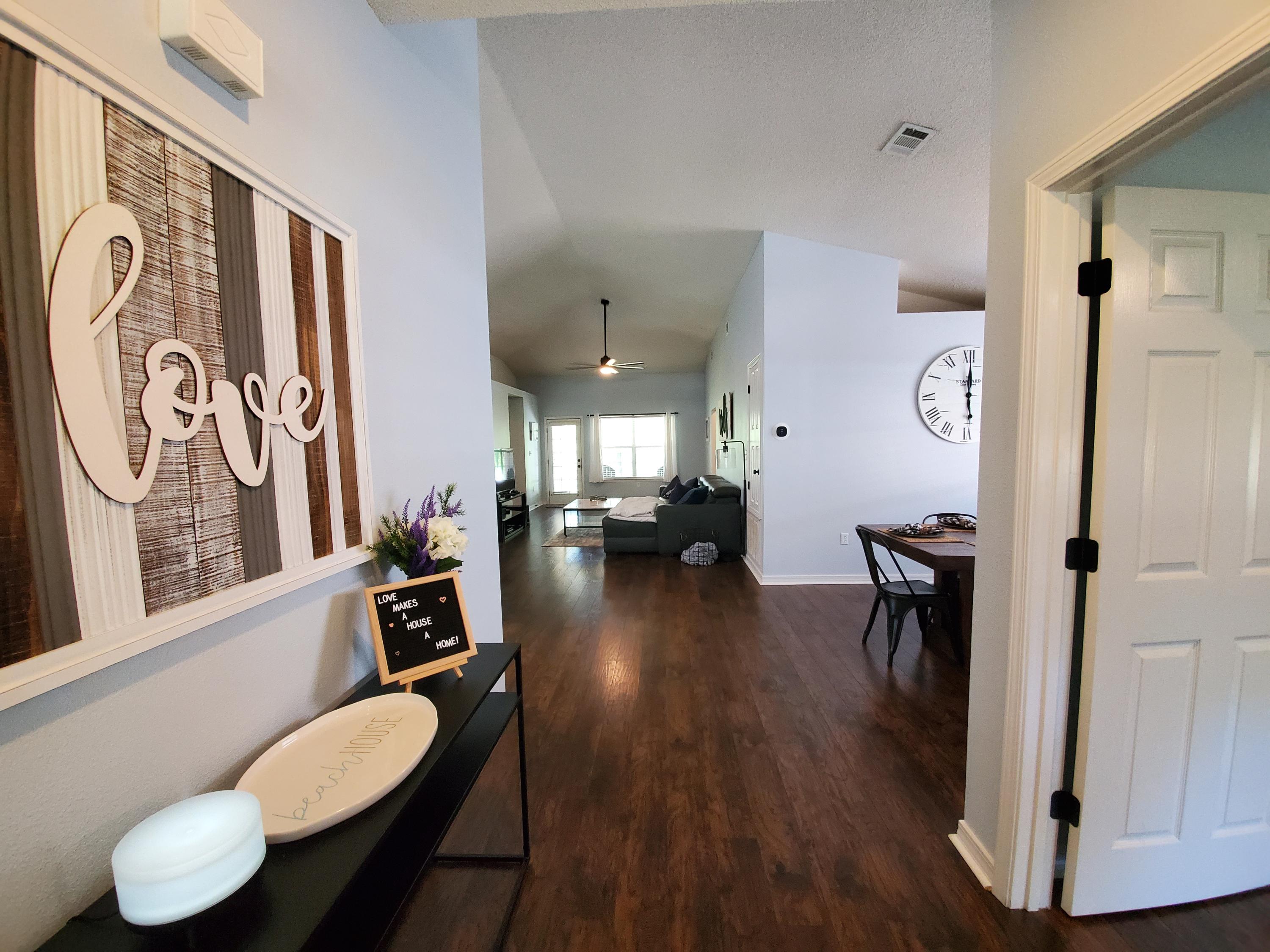 MARSH HARBOR - Residential