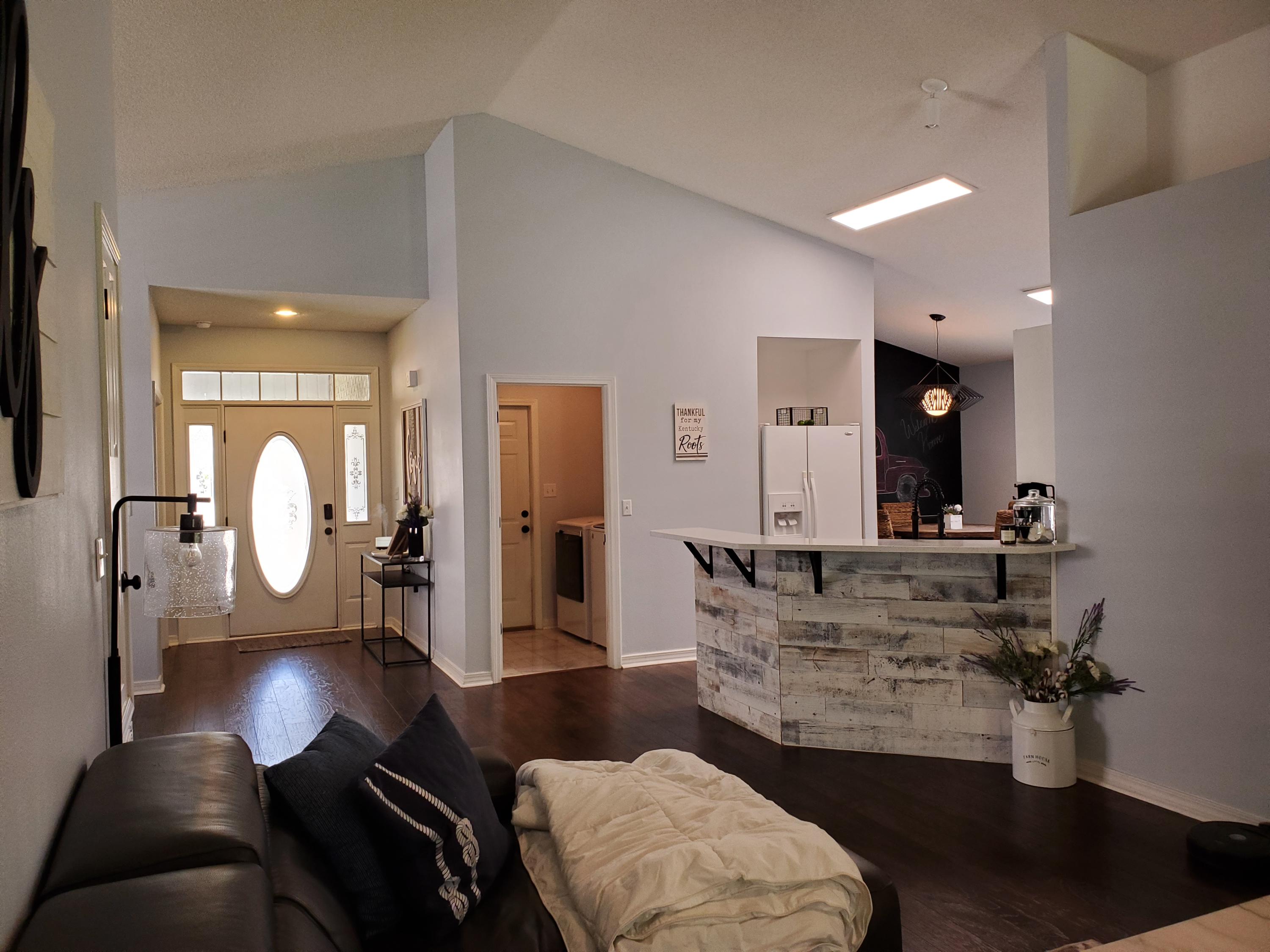 MARSH HARBOR - Residential