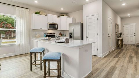 Photo of 8493 Midtown Court, Navarre, FL 32566 (MLS # 989853)