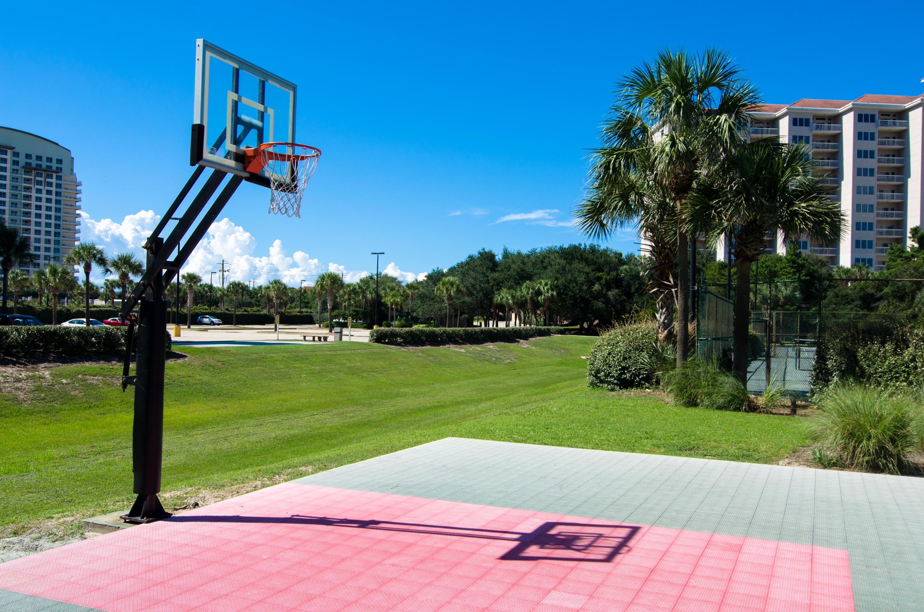 TIDES AT TOPS'L - Residential