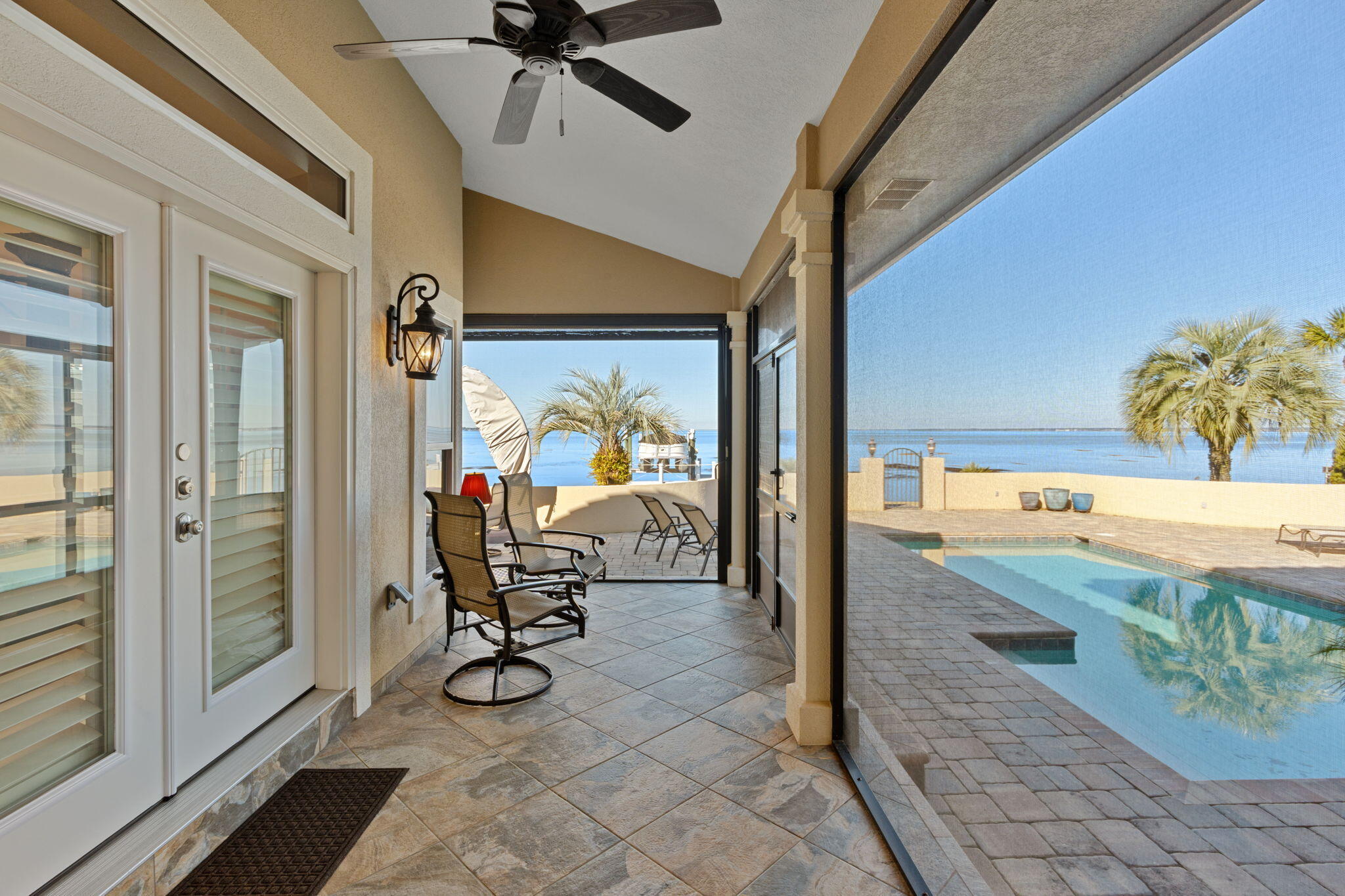 BURNT PINE - Residential