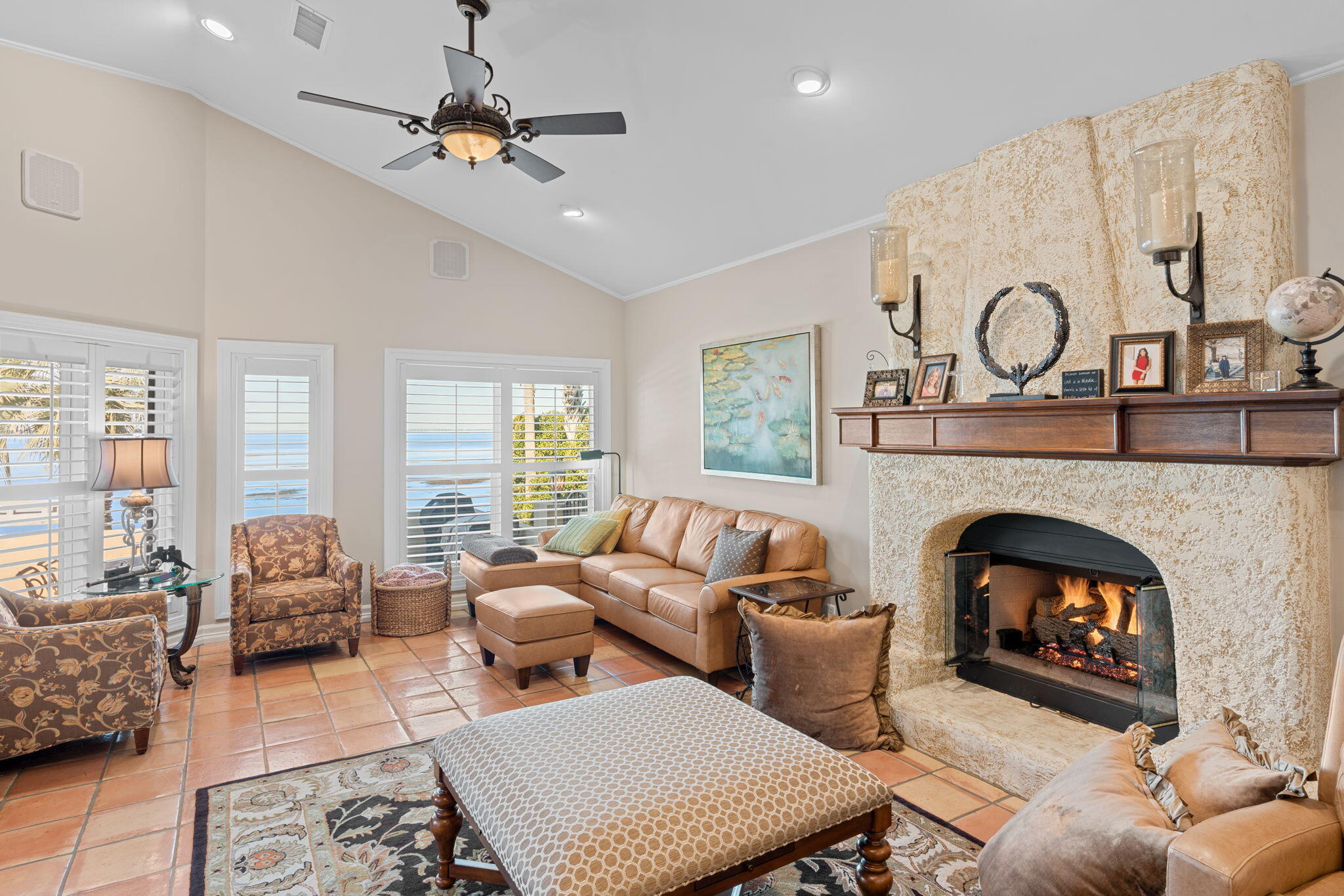 BURNT PINE - Residential