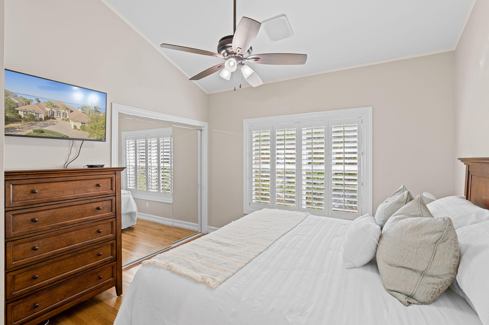 BURNT PINE - Residential