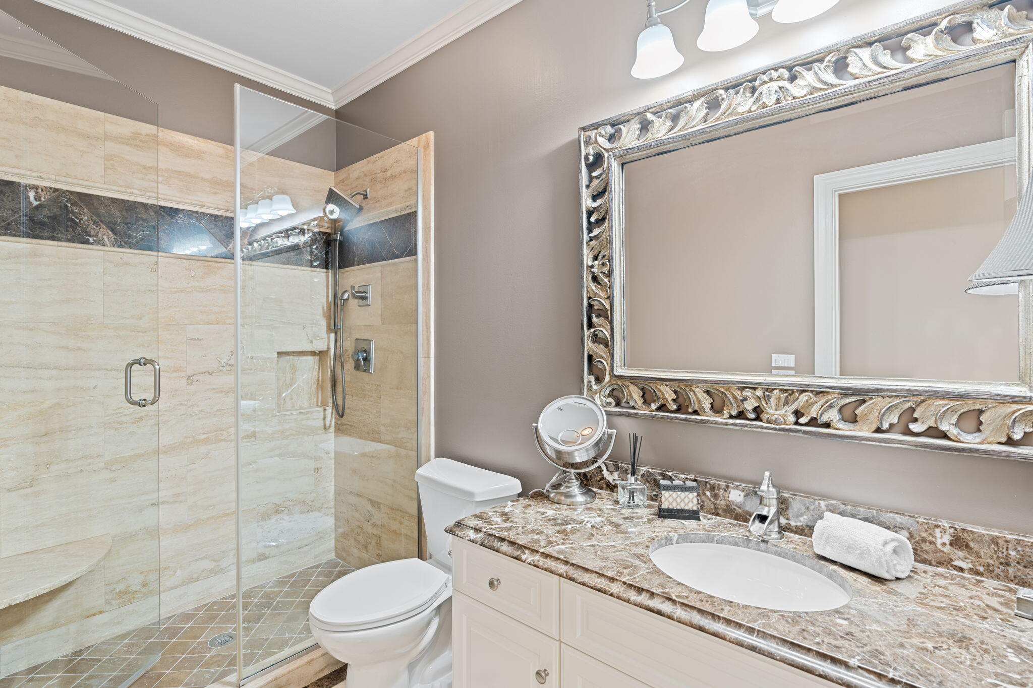 BURNT PINE - Residential