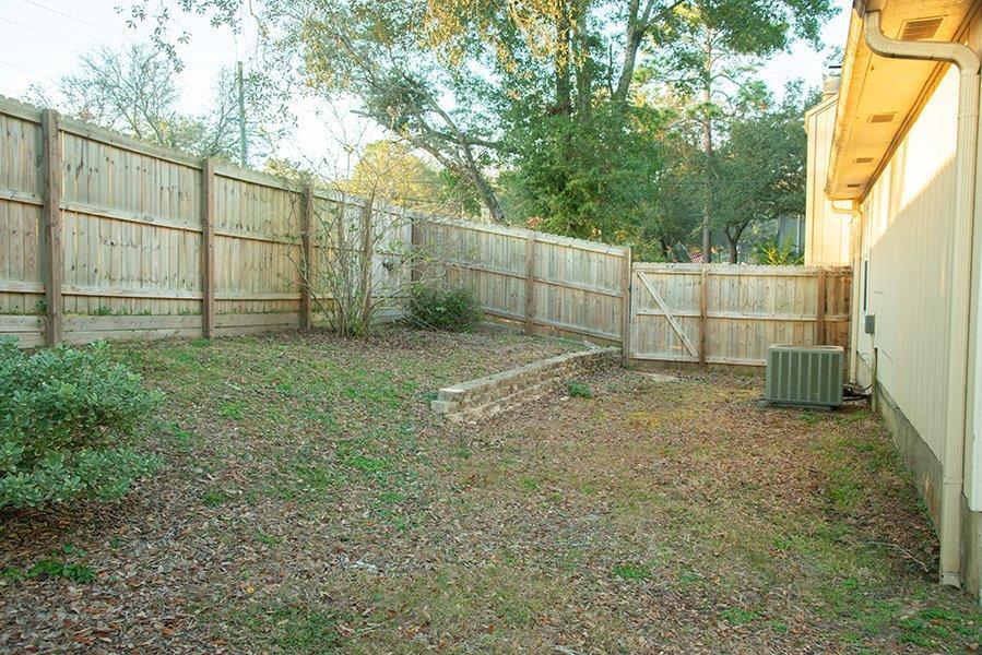 CREEKSIDE ESTATES - Residential