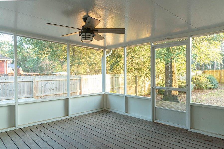 CREEKSIDE ESTATES - Residential