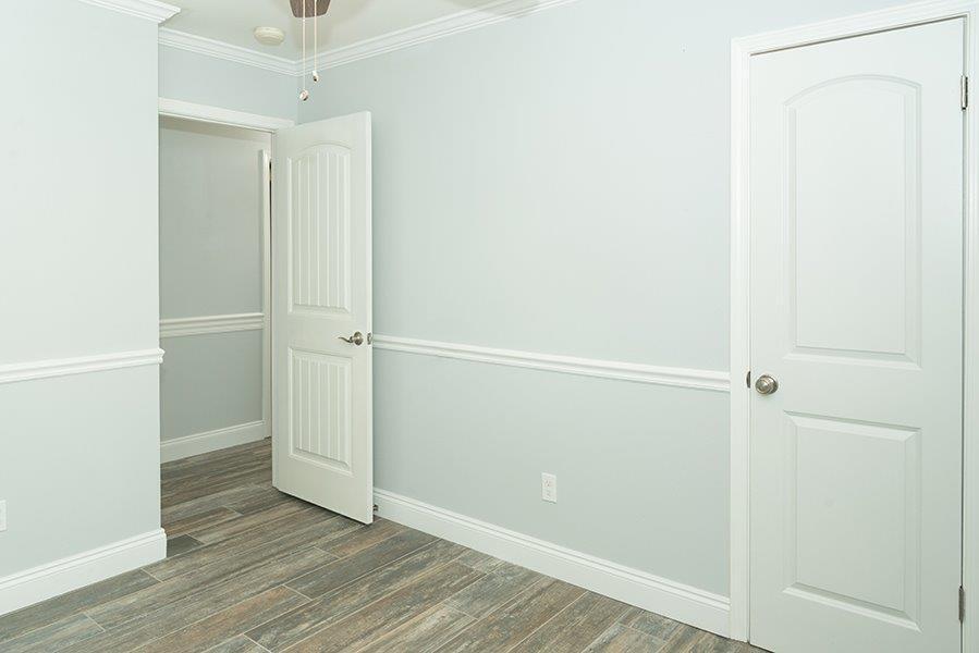 CREEKSIDE ESTATES - Residential