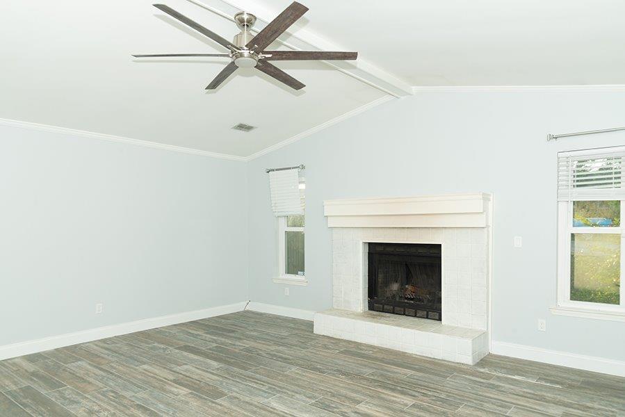 CREEKSIDE ESTATES - Residential