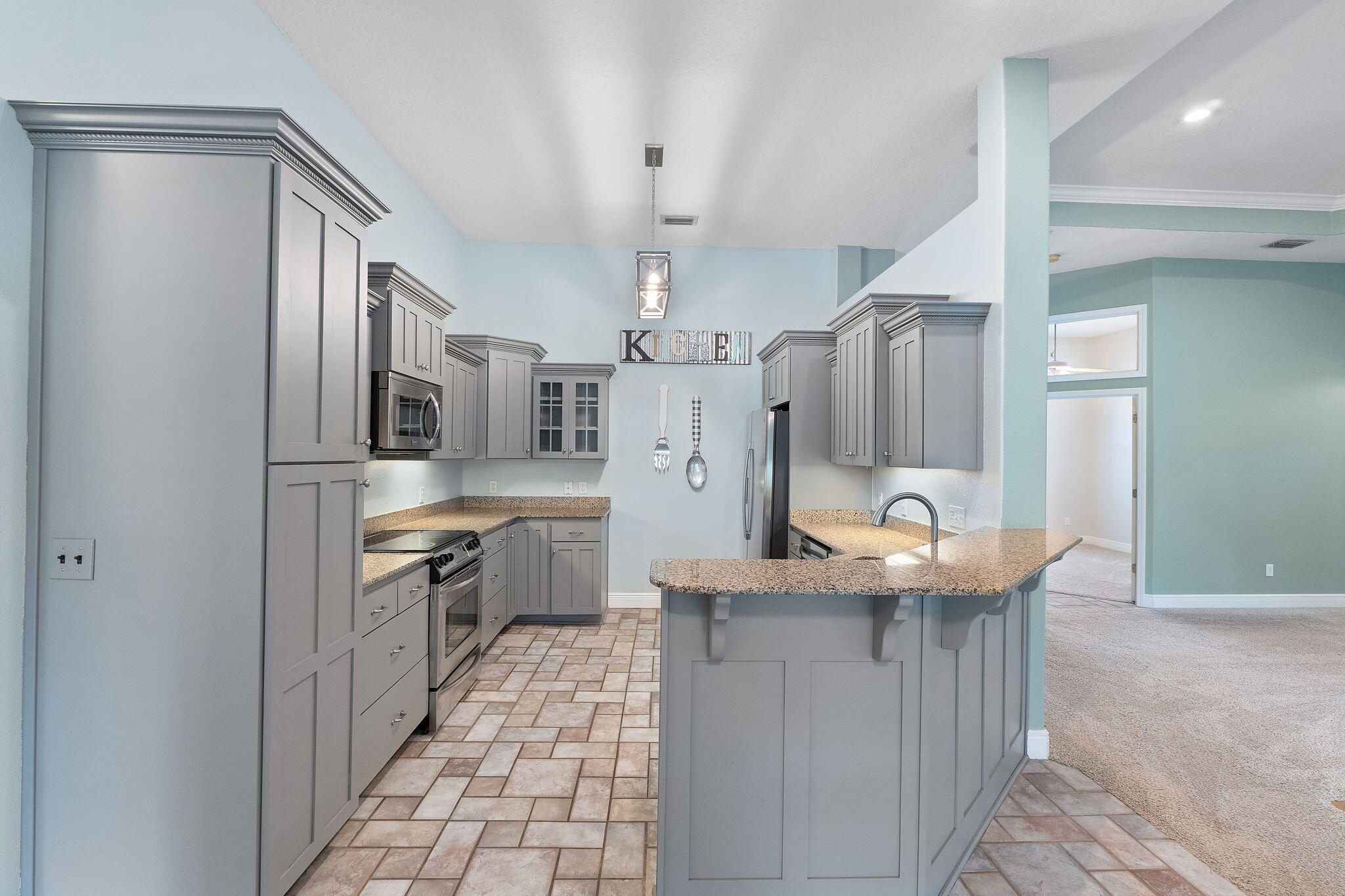 HIDDEN CREEK AT HOLLEY BY THE SEA - Residential
