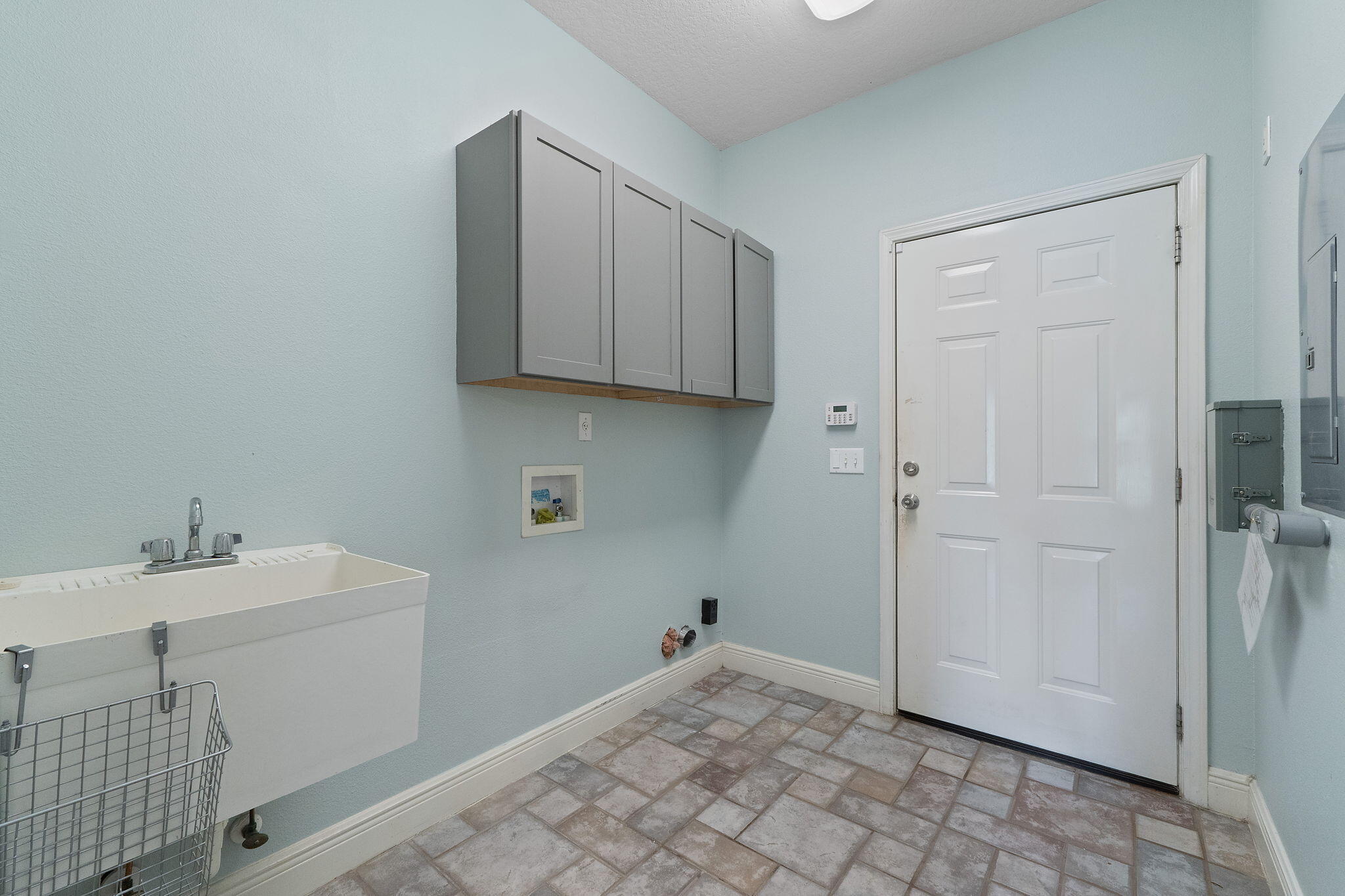 HIDDEN CREEK AT HOLLEY BY THE SEA - Residential