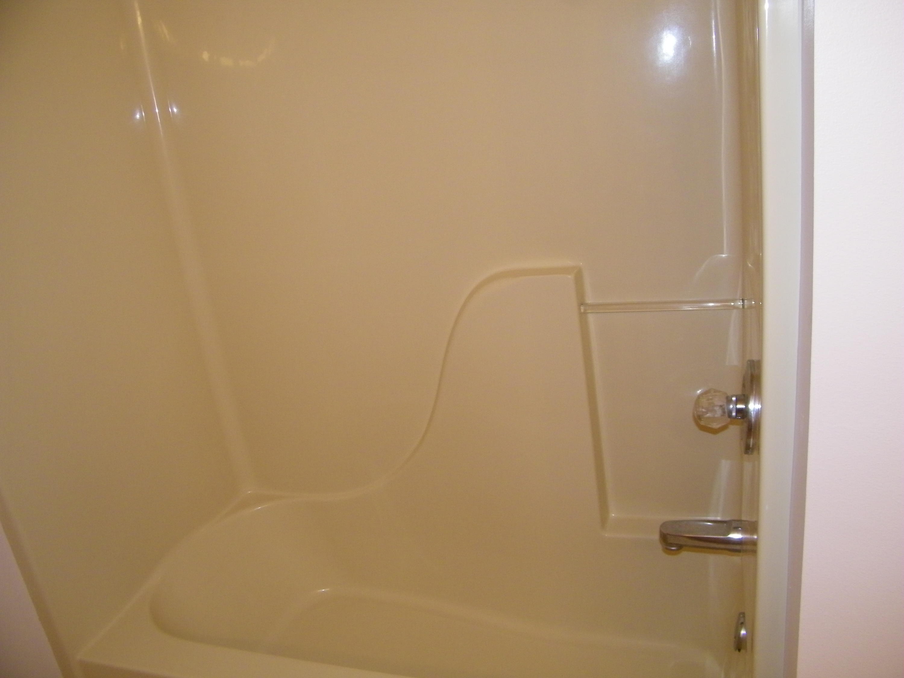 MAGNOLIA SQUARE - Residential